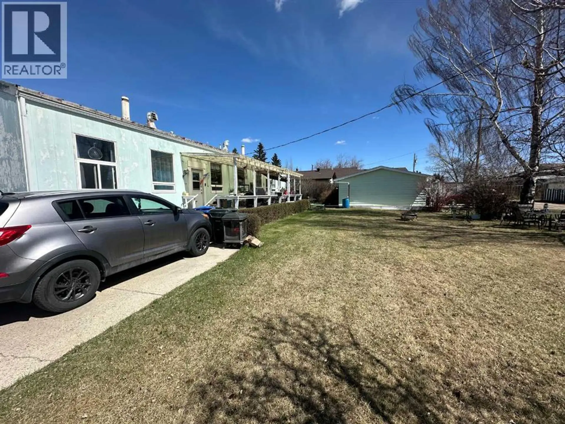 Property at 1435 22 Avenue, Didsbury, AB
