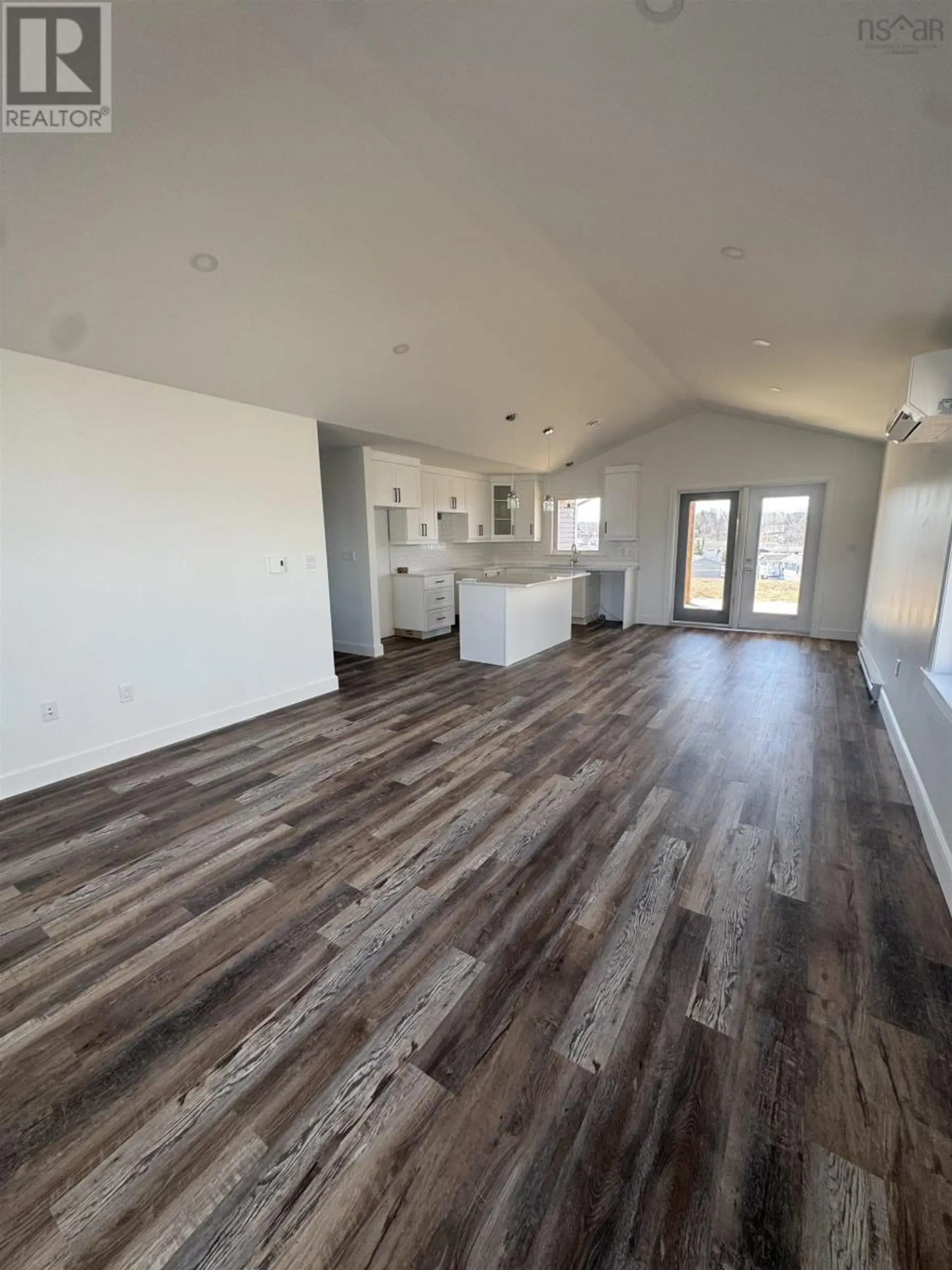 29 Community Way - Image 2