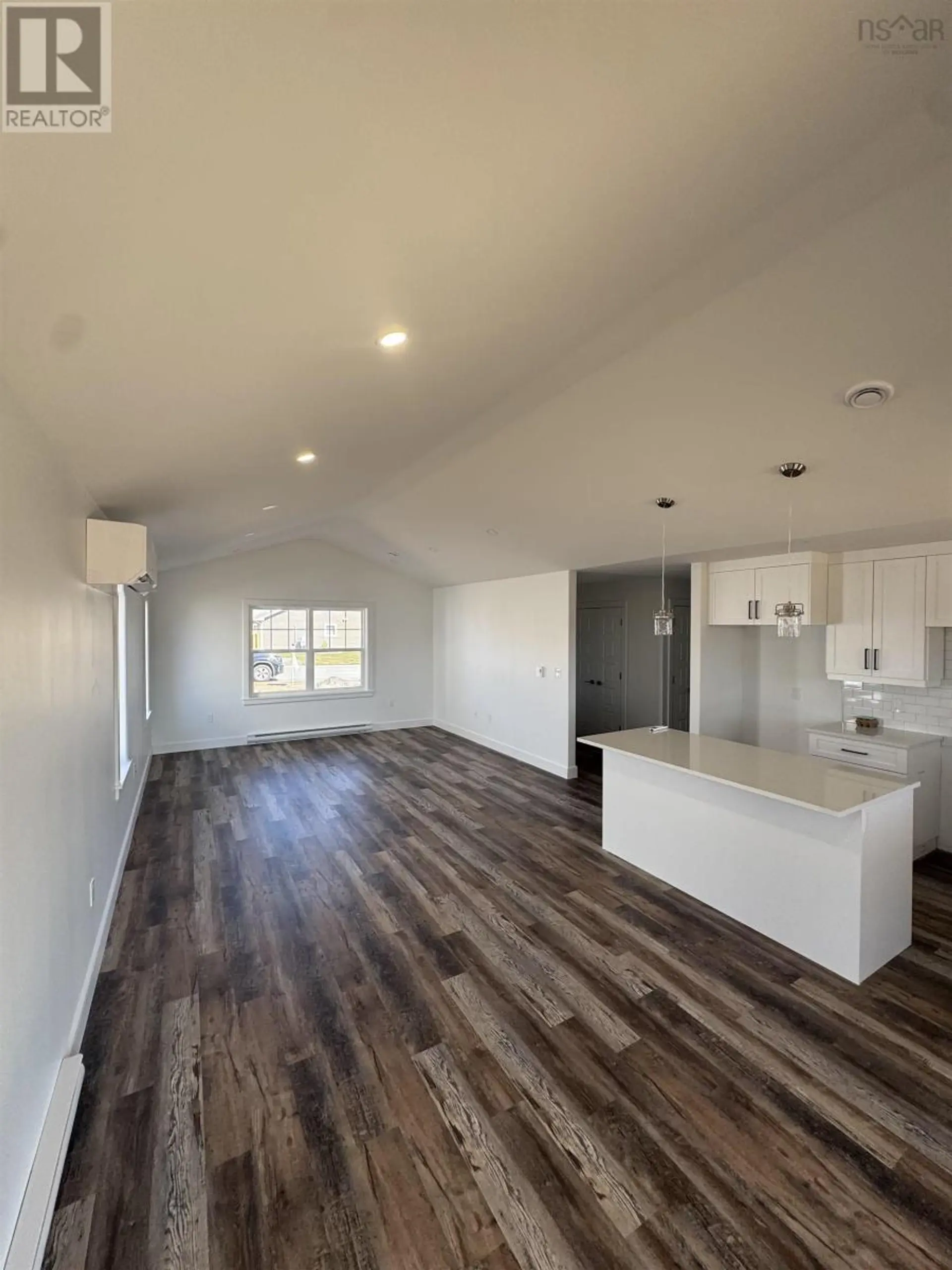 29 Community Way - Image 4