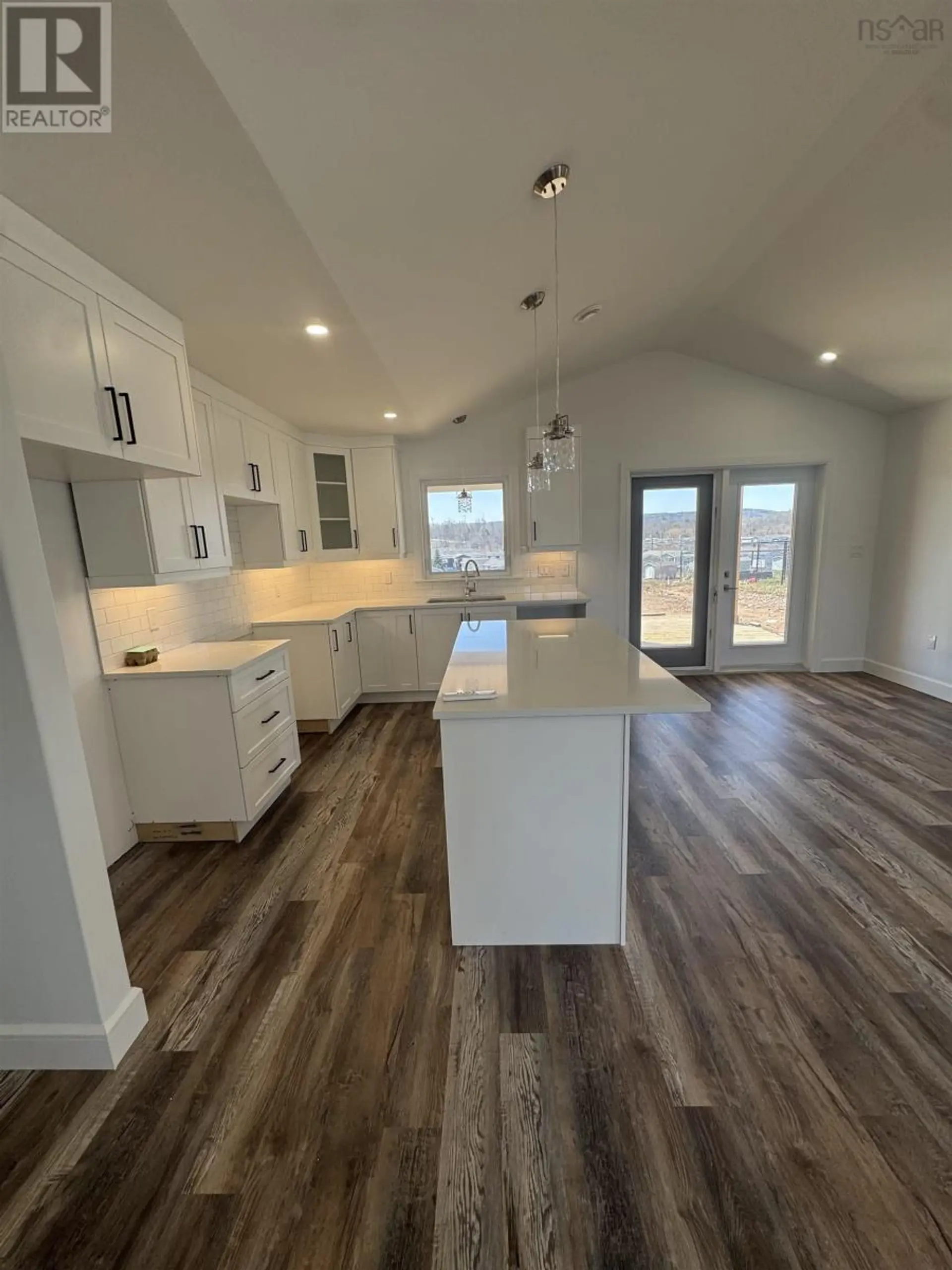 29 Community Way - Image 7
