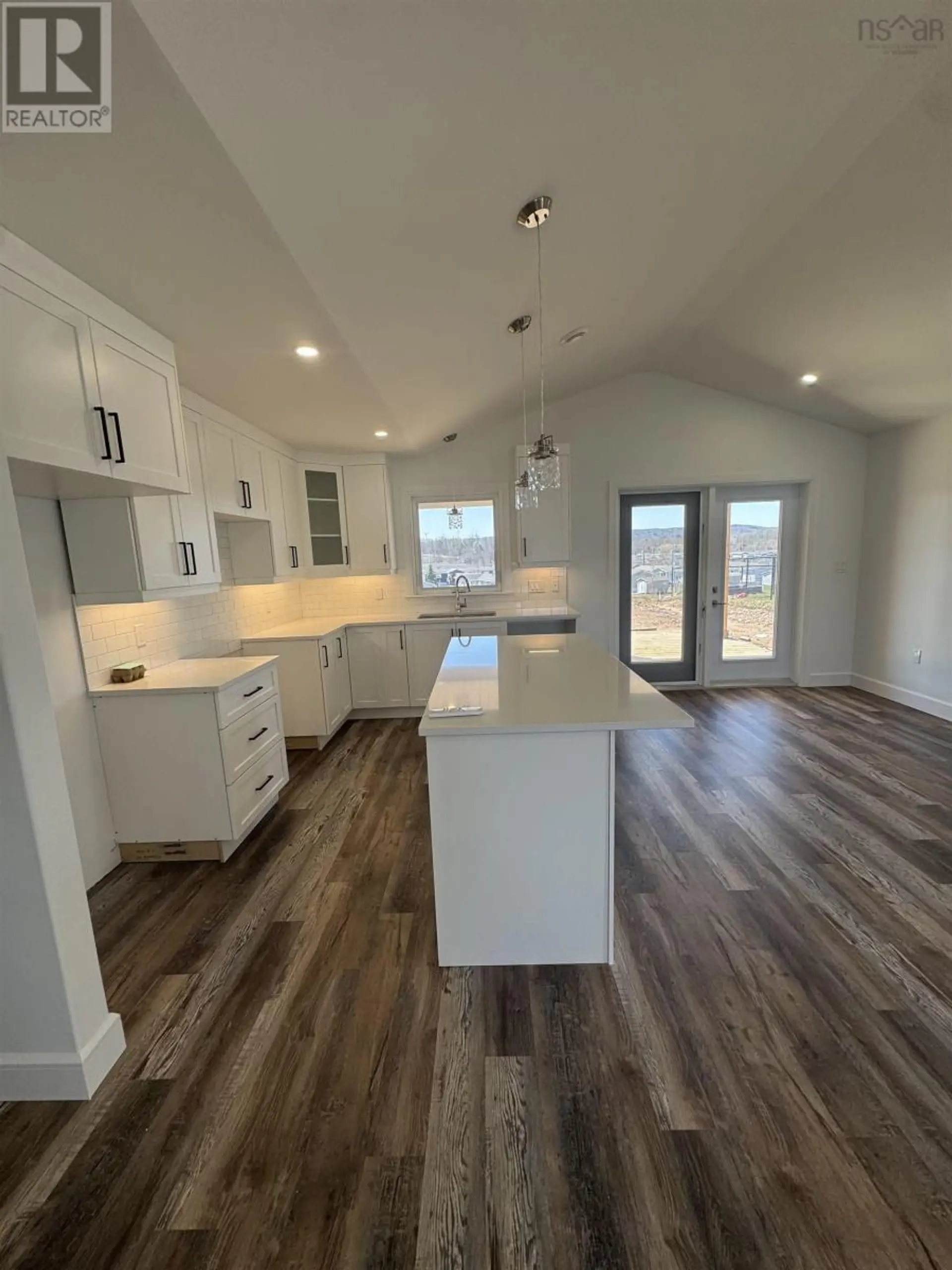 29 Community Way - Image 6