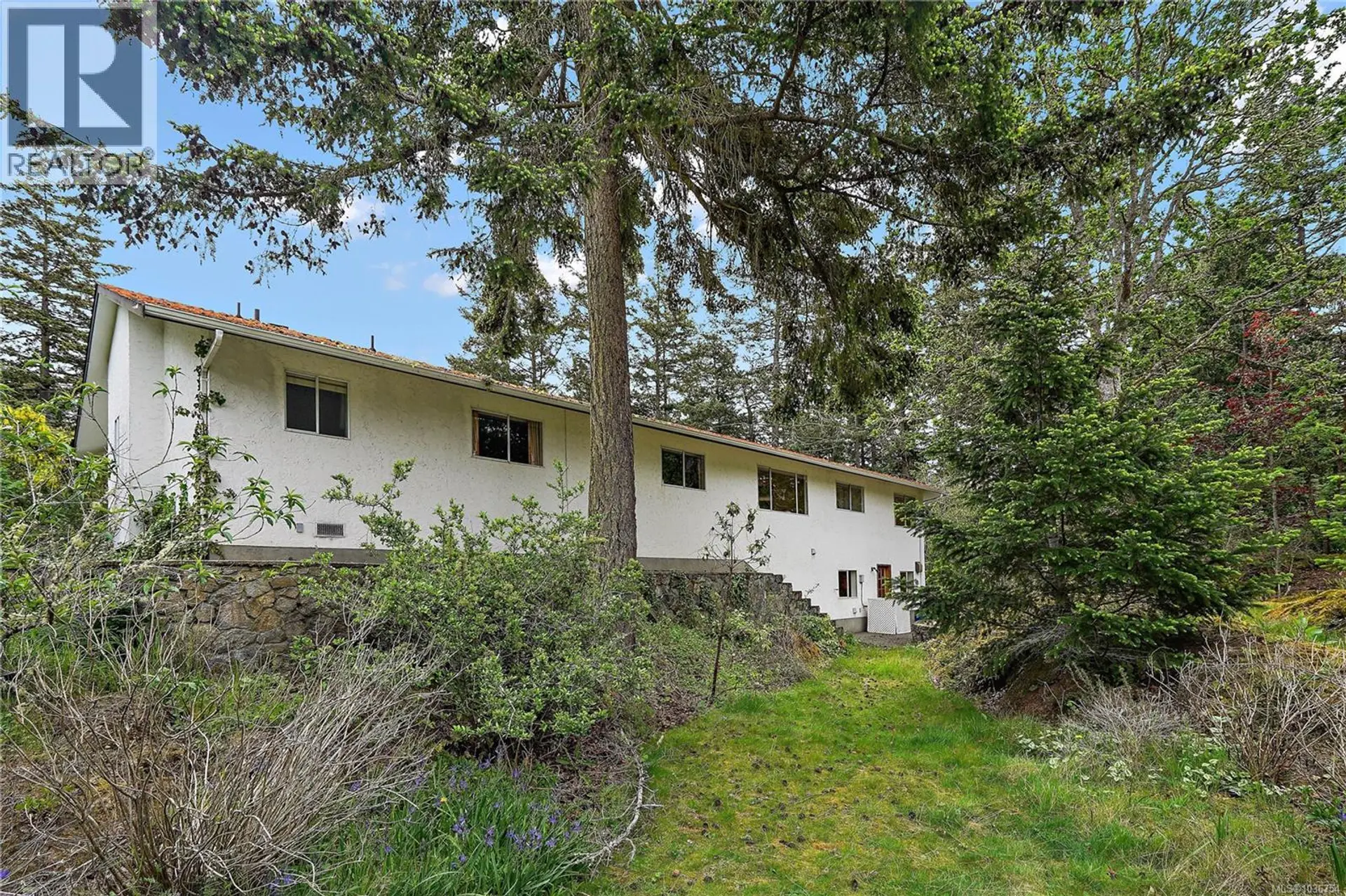 Property at 3976 Tudor Ave, Saanich, BC