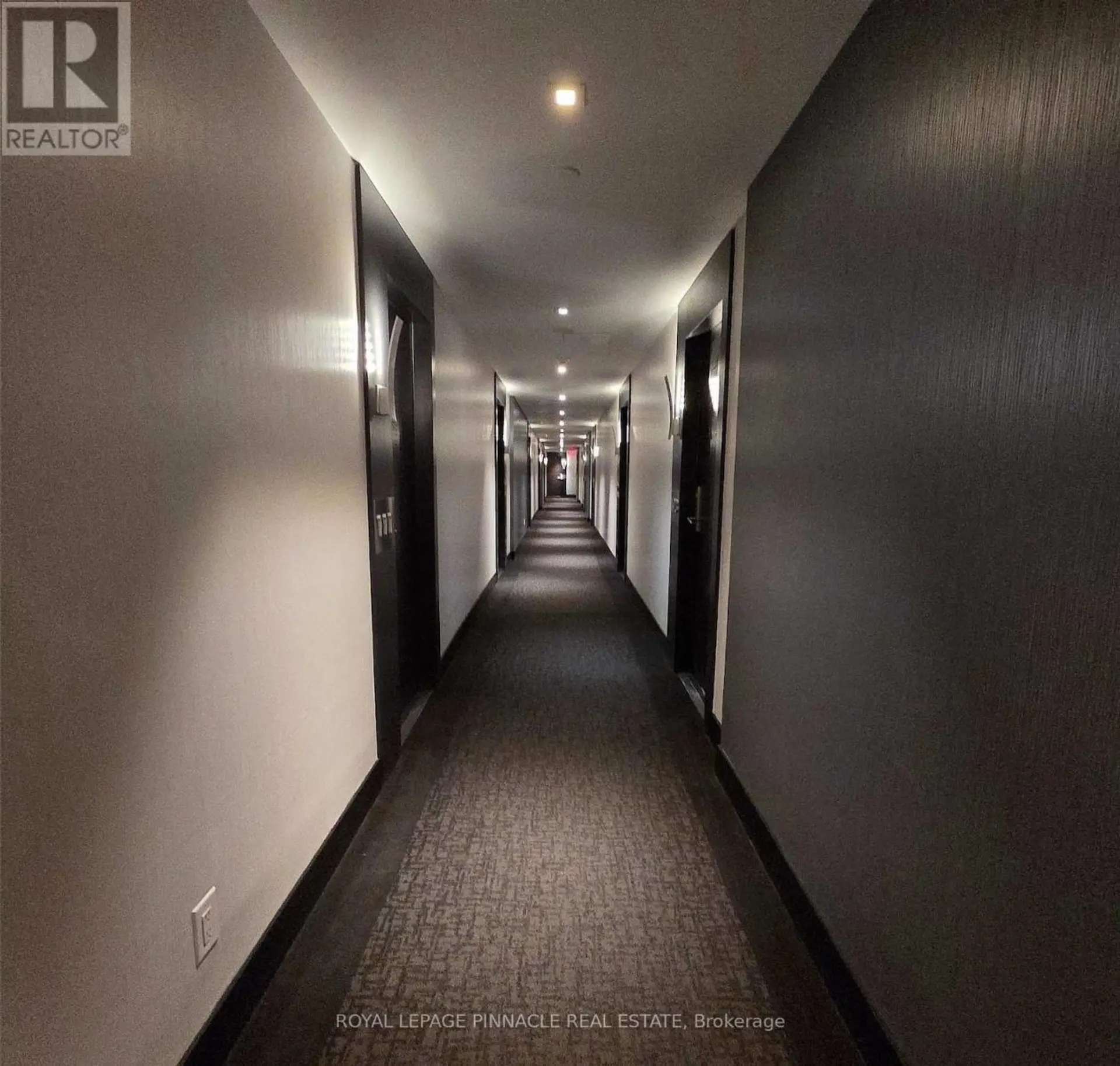 #112 399 SPRING GARDEN AVENUE - Image 2