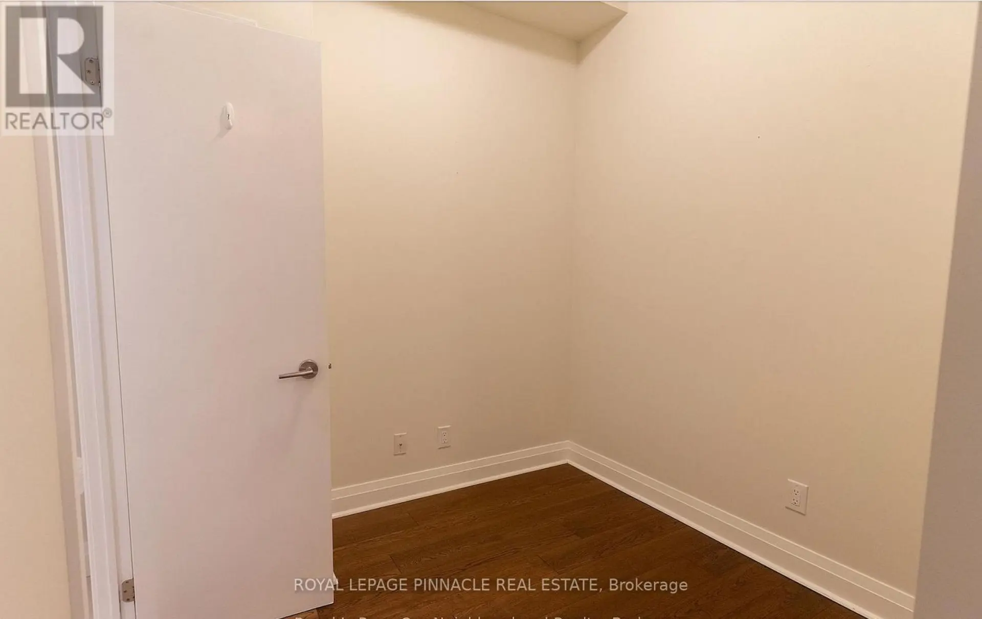 #112 399 SPRING GARDEN AVENUE - Image 7
