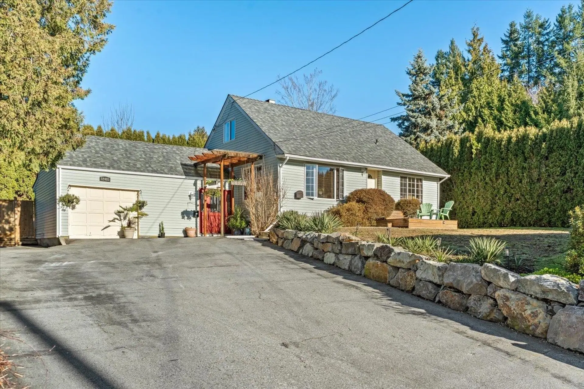 Property at 32485 McRae Avenue, Mission, BC
