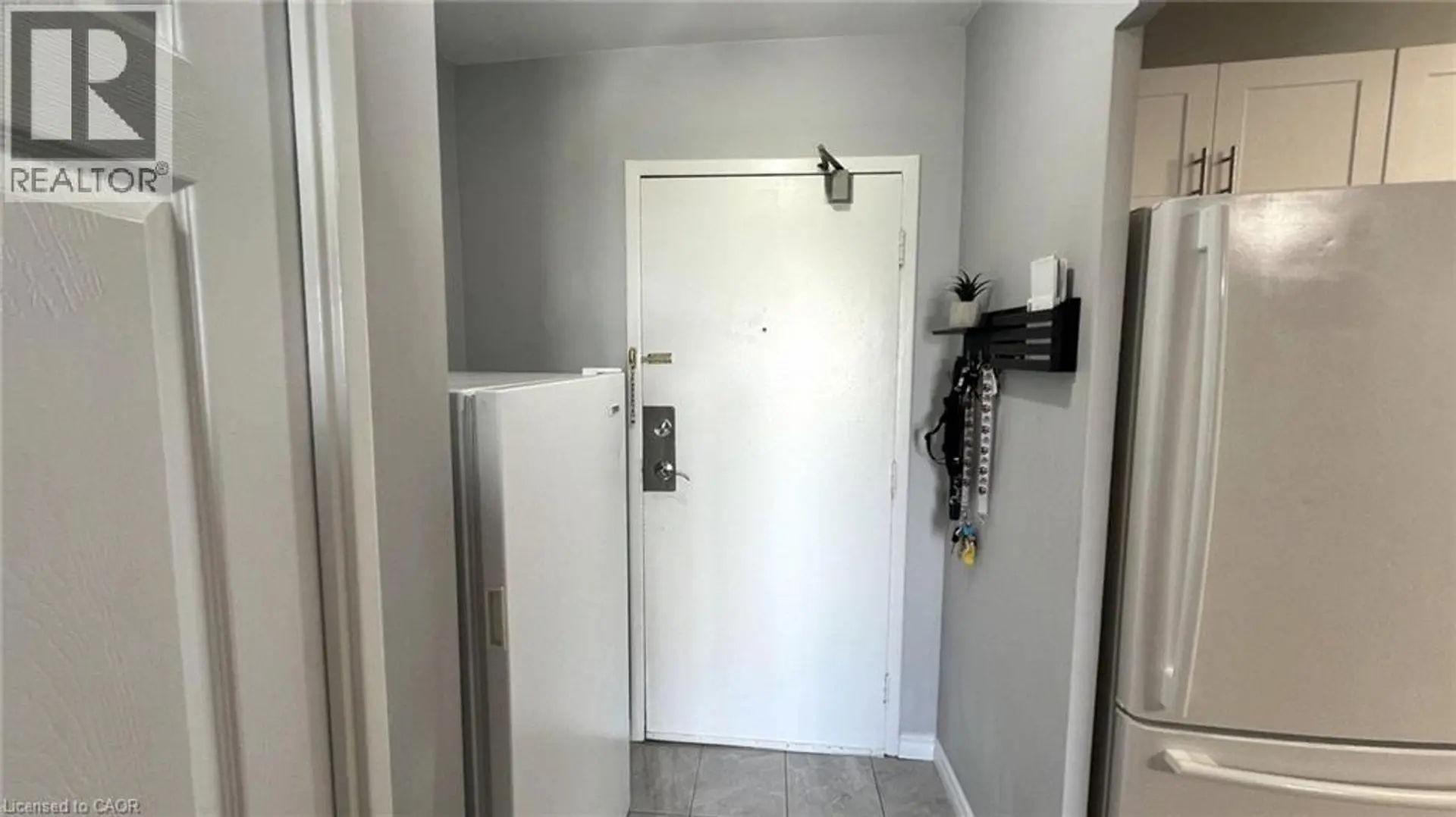 #508 563 MORNINGTON Avenue - Image 6