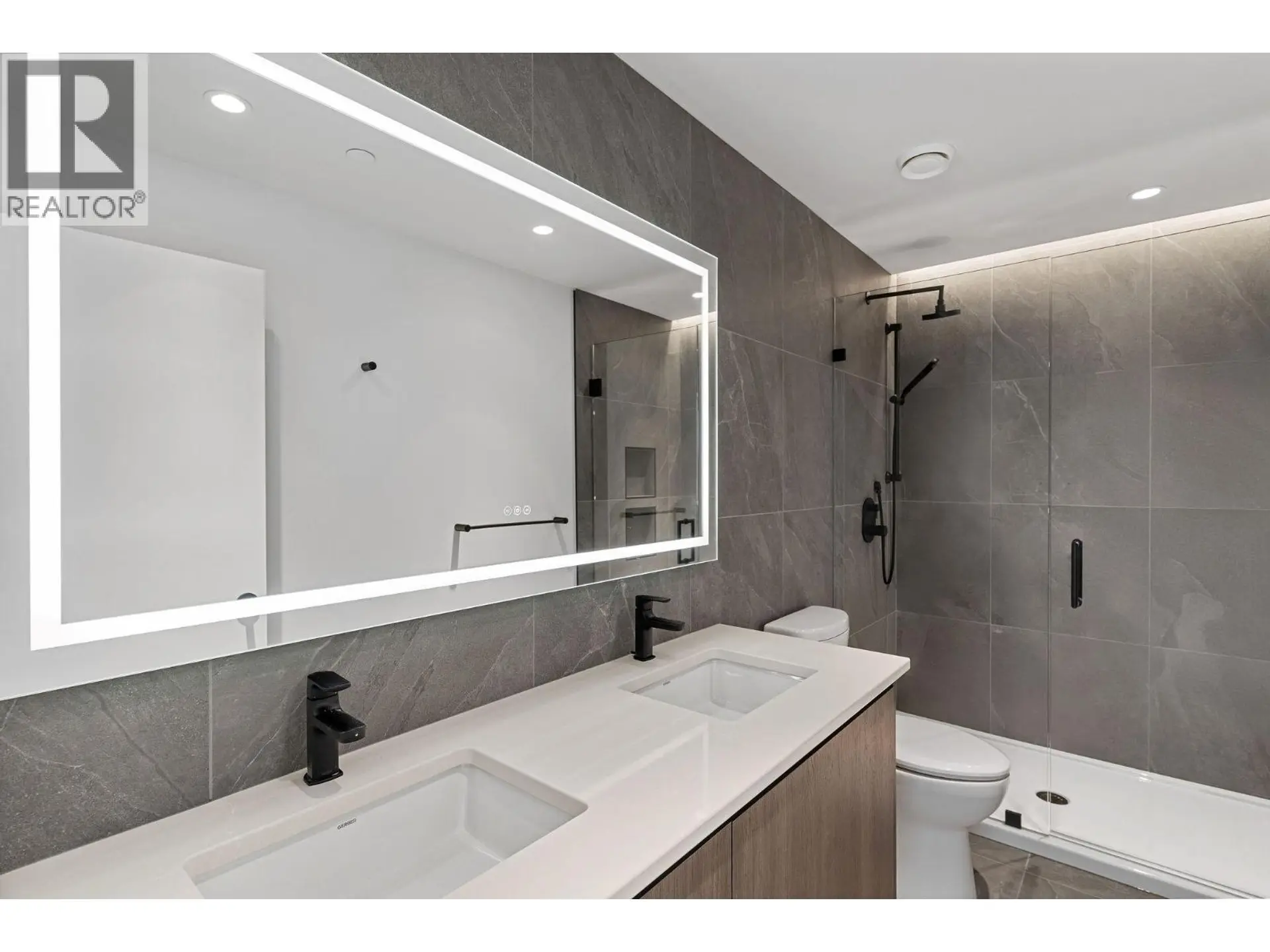 #317 3051 Abbott Street - Image 7