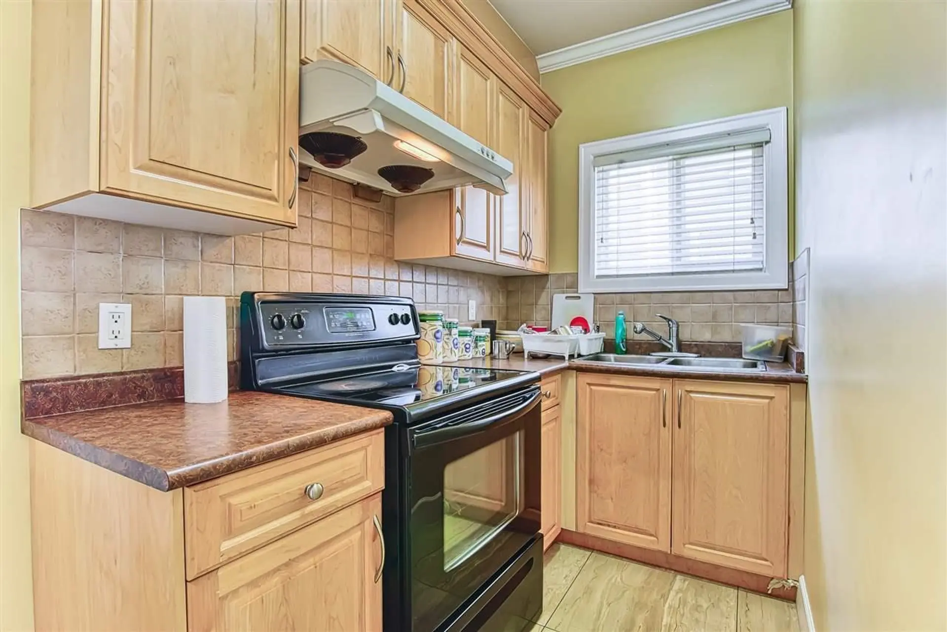 14670 76a Avenue - Image 9