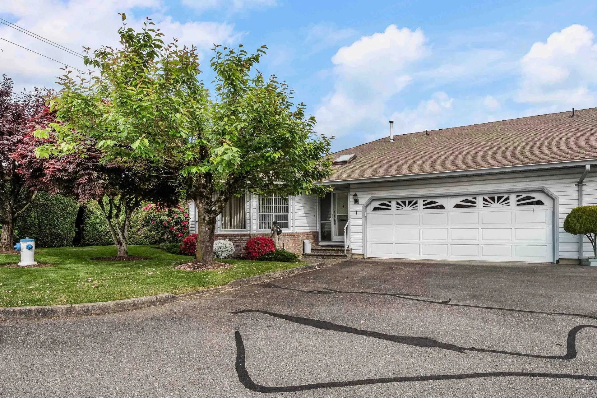 Property at #1 2988 Horn Street, Abbotsford, BC