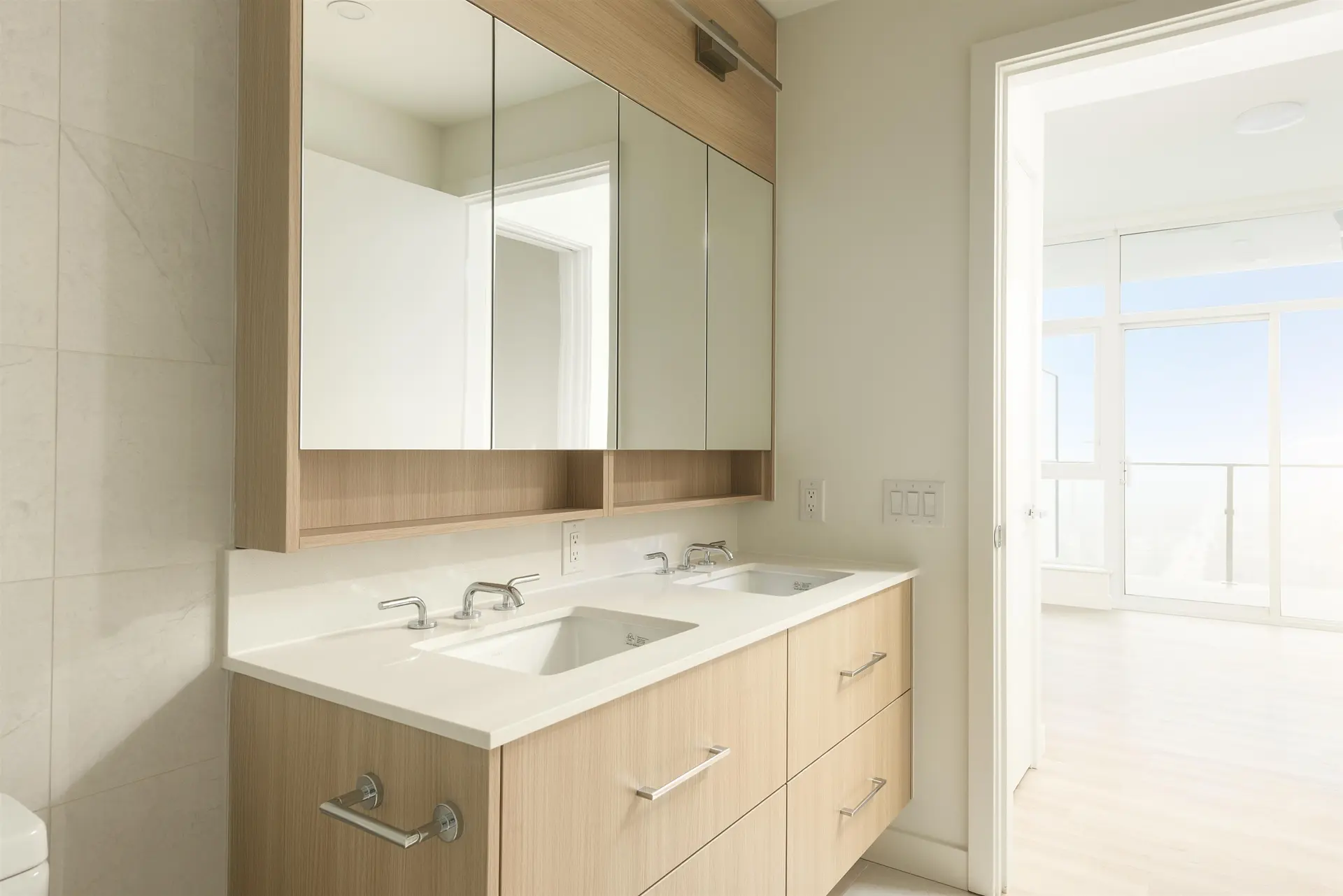 #202 9675 King George Boulevard - Image 6