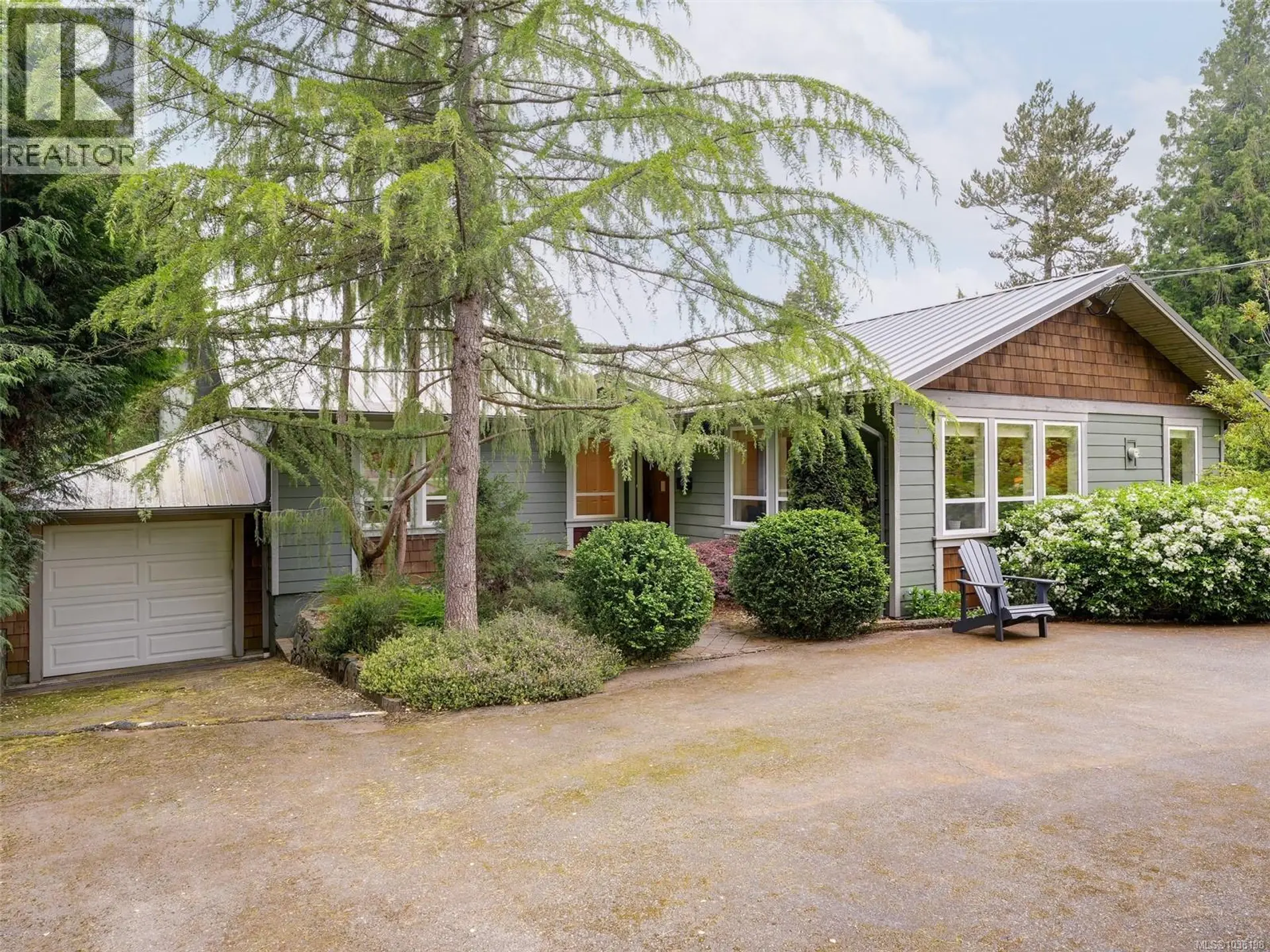 Property at 5148 Santa Clara Ave, Saanich, BC