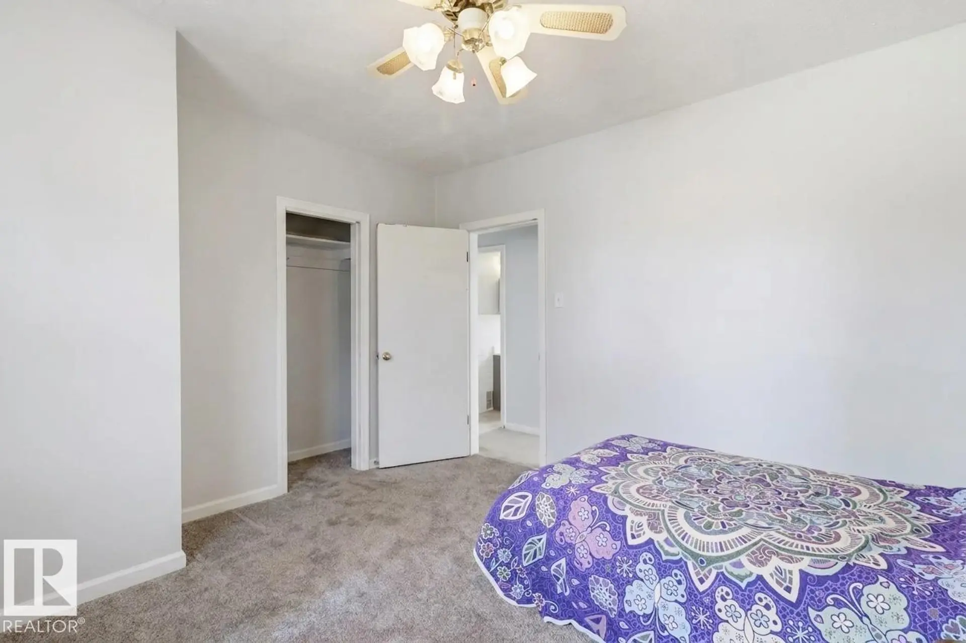 9206 / 9208 90 ST NW - Image 10