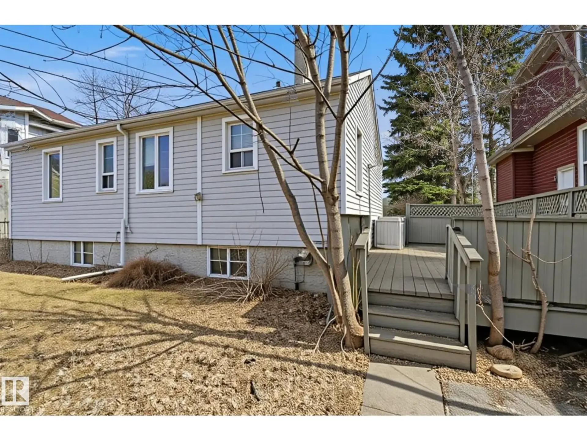 9206 / 9208 90 ST NW - Image 16