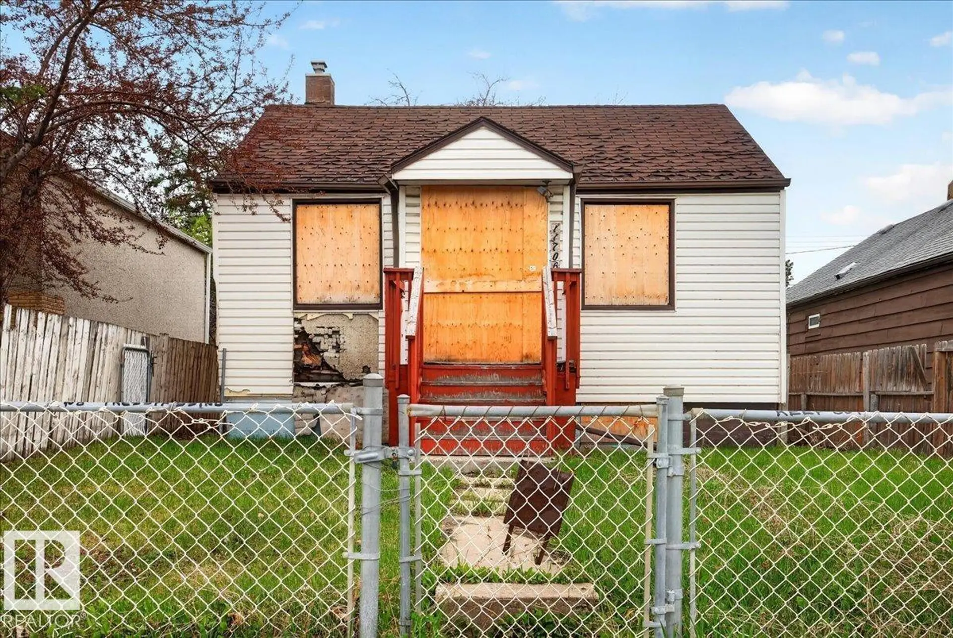 11706 80 ST NW - Image 2