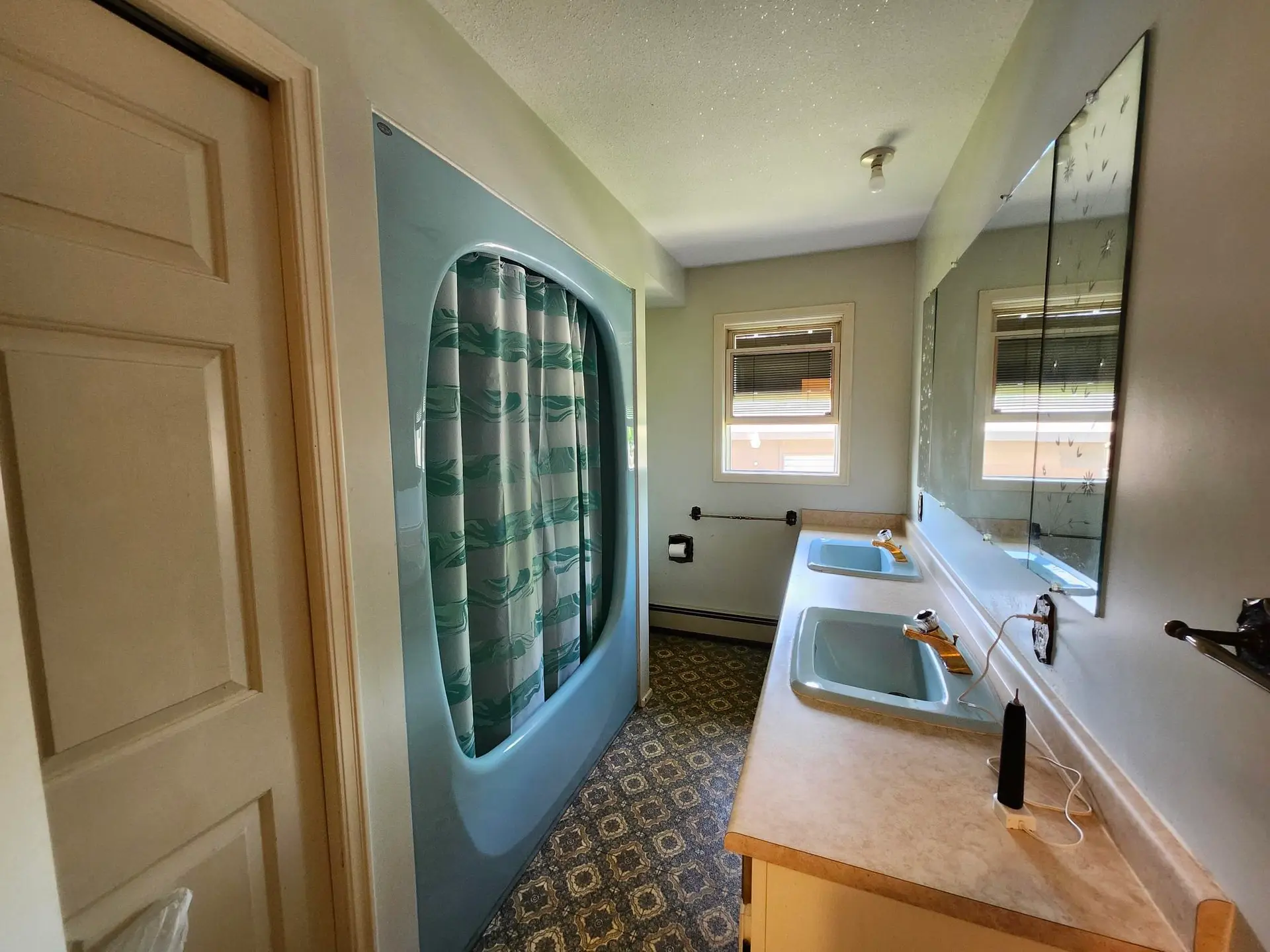 46645 Hope River Road - Image 9