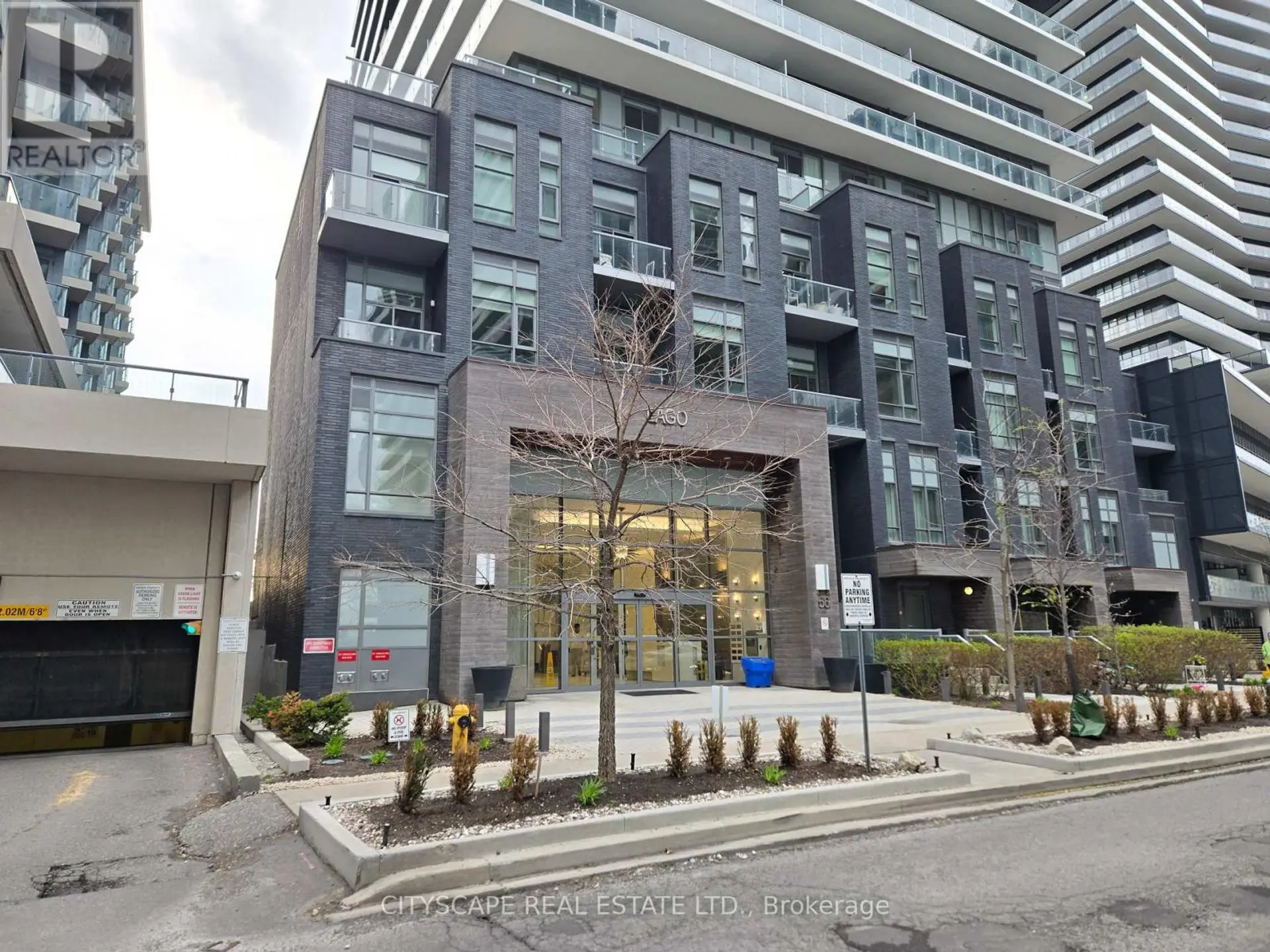 #1508 56 ANNIE CRAIG DRIVE - Image 1