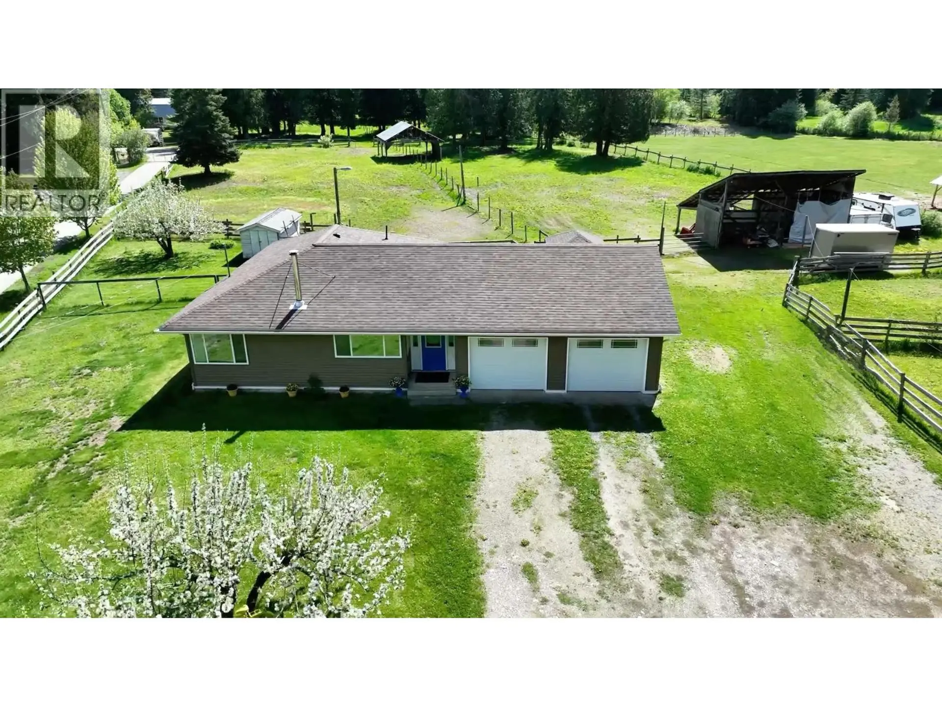 Property at 8895 Highway 6 Highway, Salmo, BC