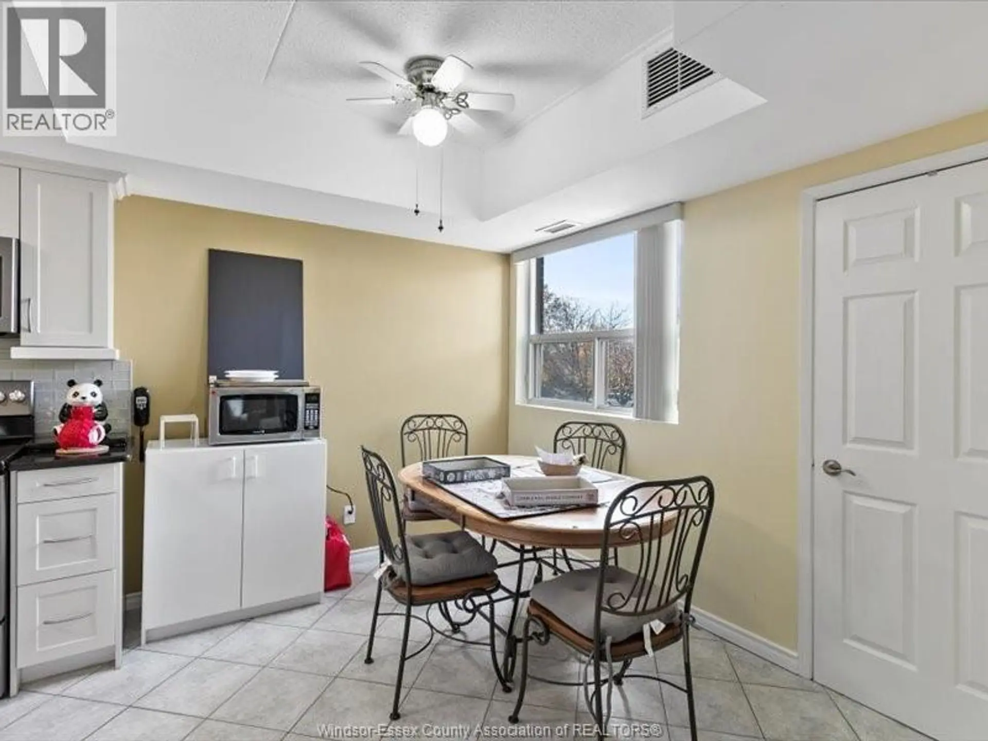 #203 8335 WYANDOTTE STREET East - Image 6