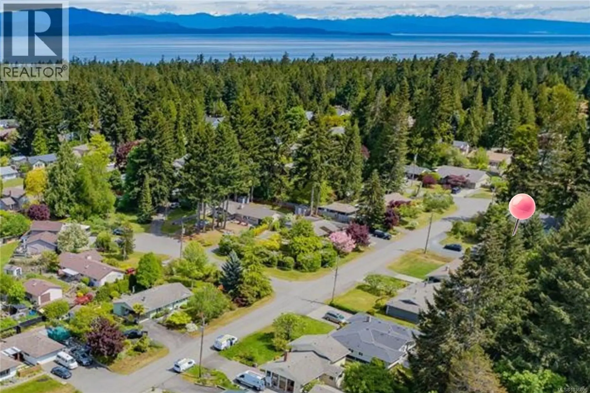 Property at 600 Sumac Dr, Qualicum Beach, BC