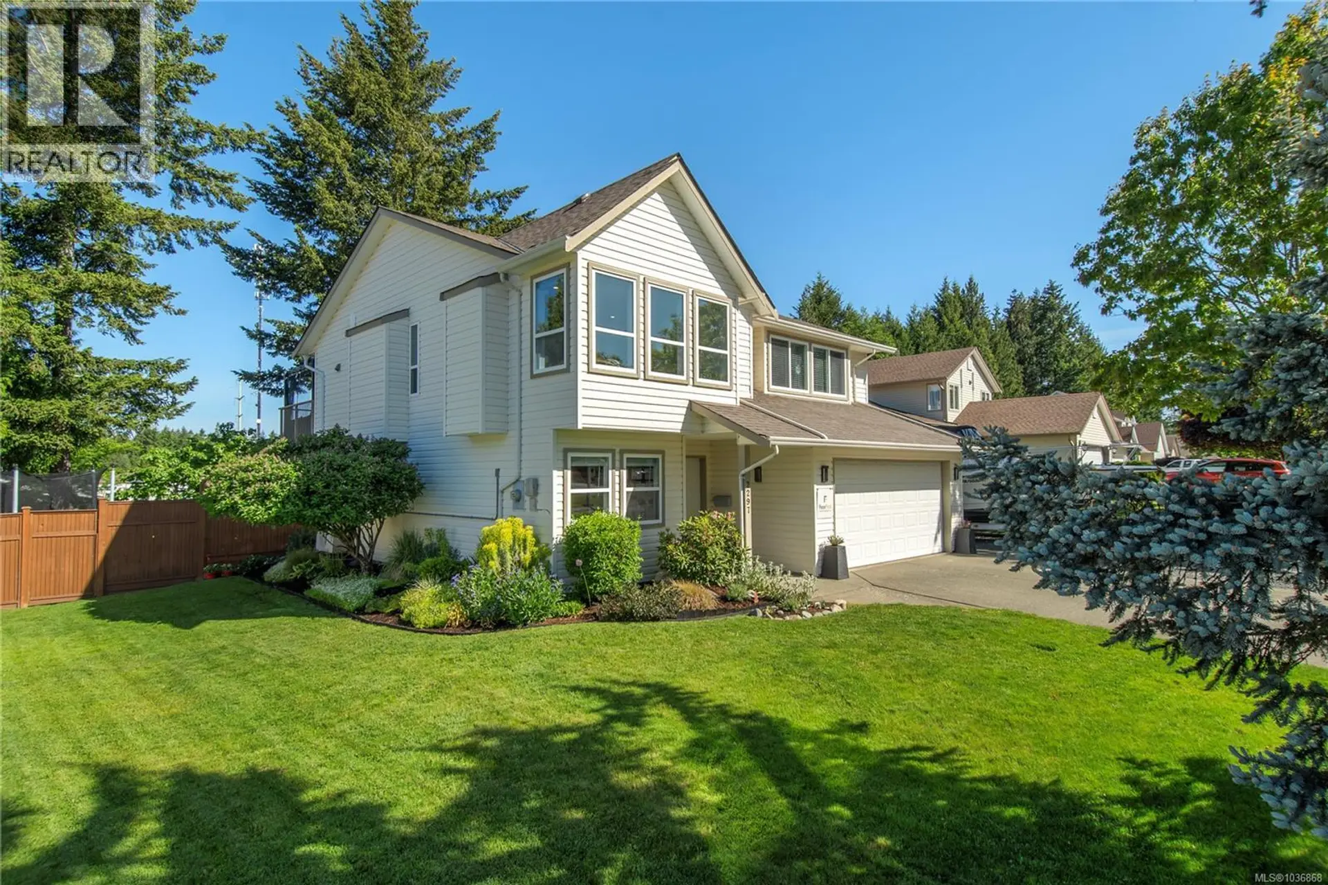 Property at 2297 Walbran Dr, Courtenay, BC