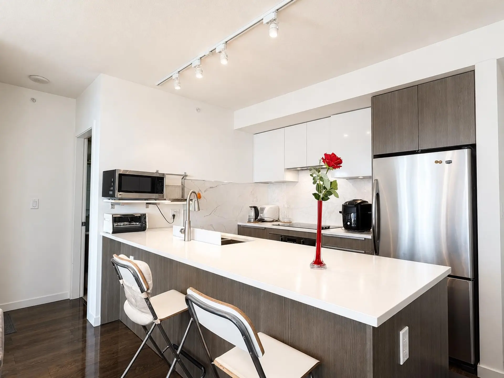 #3208 6461 Telford Avenue - Image 3