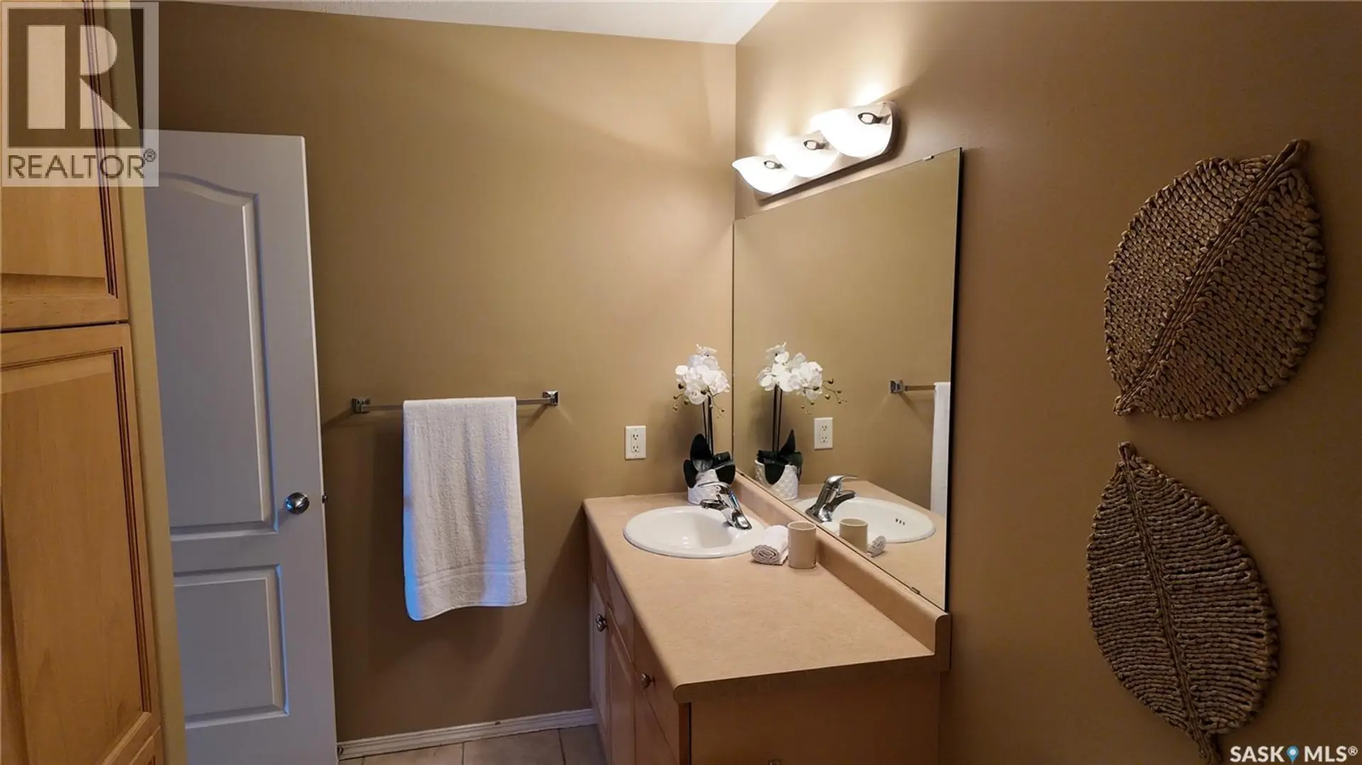 #4128 BUCKINGHAM DRIVE - Image 10