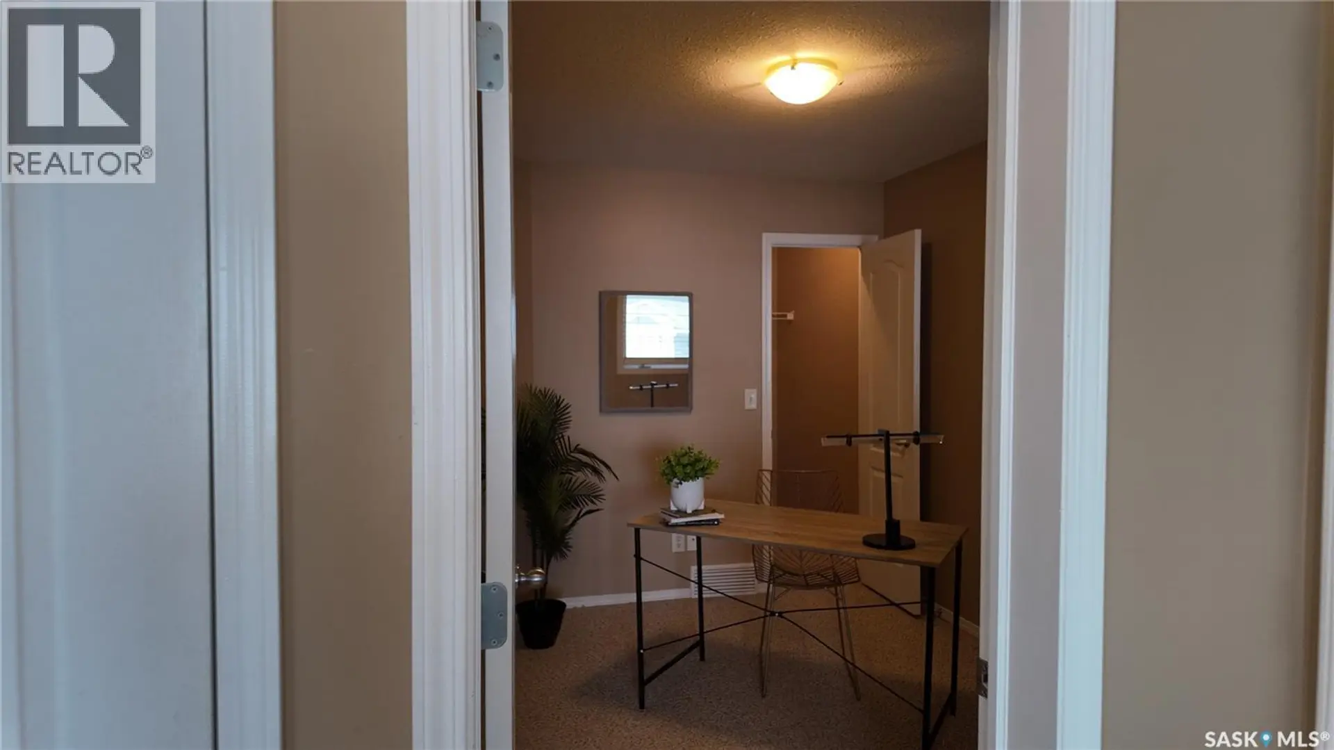 #4128 BUCKINGHAM DRIVE - Image 2
