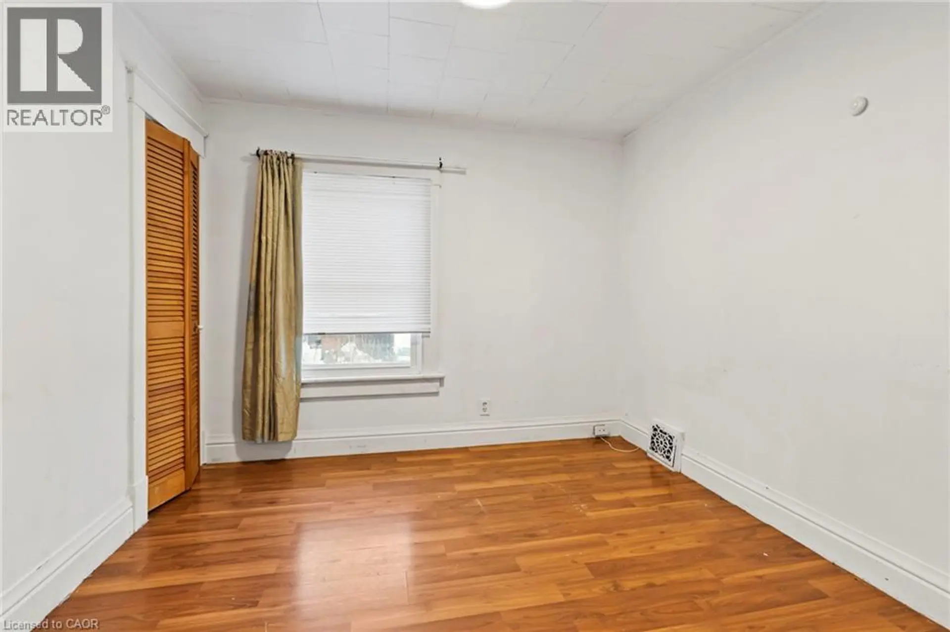 5292 BRIDGE Street - Image 11
