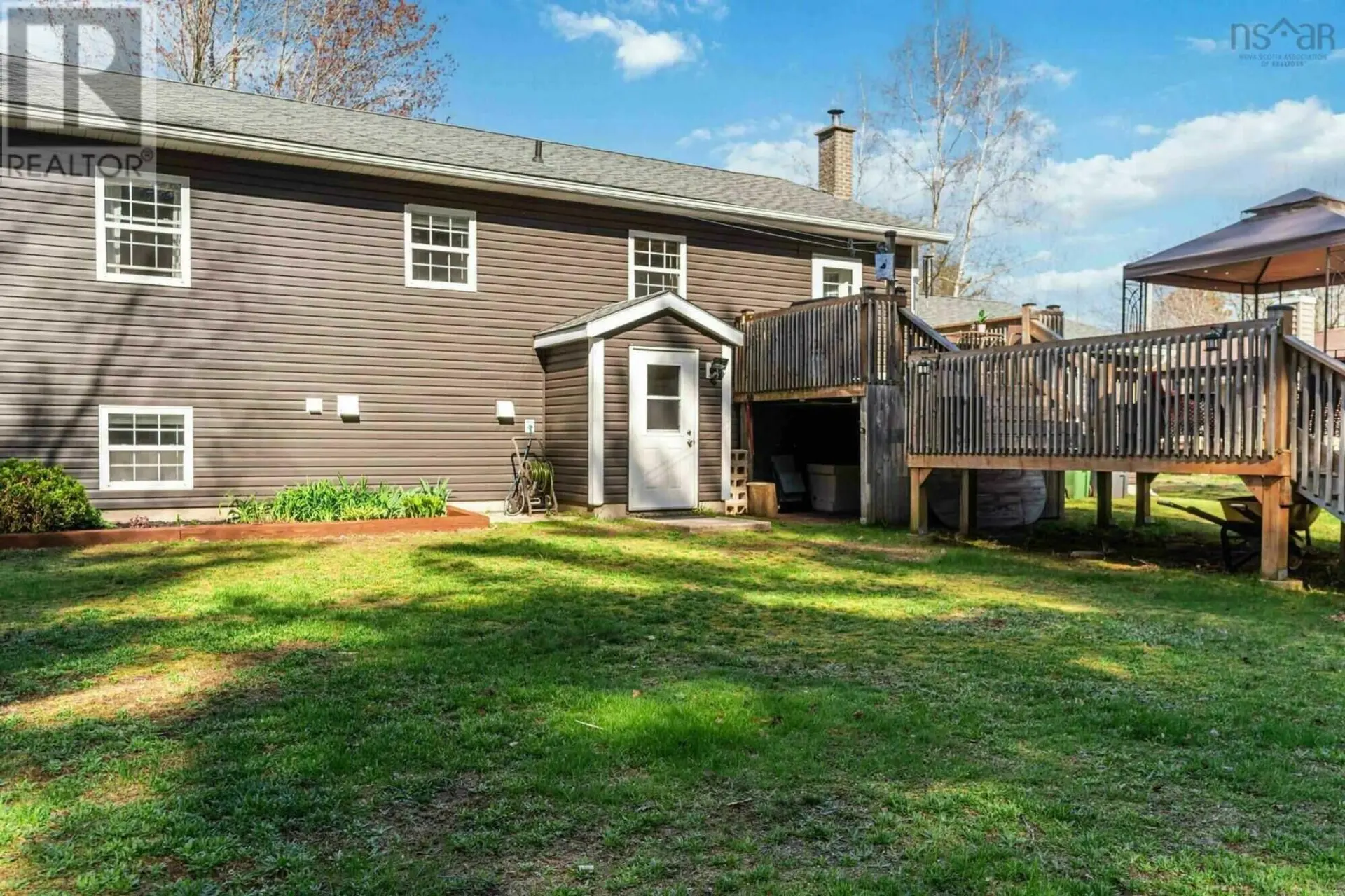 8 Robie Avenue - Image 16