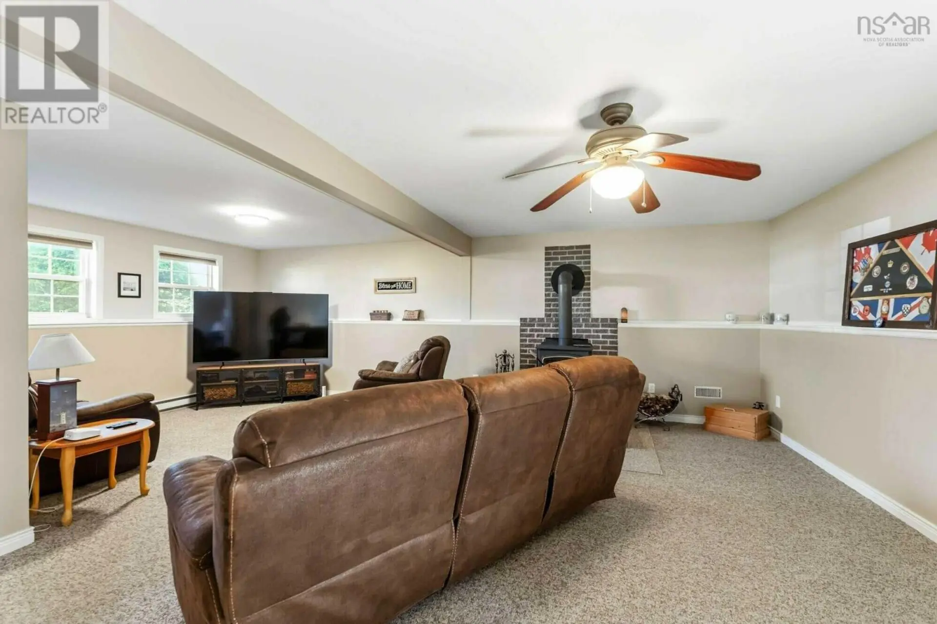 8 Robie Avenue - Image 13