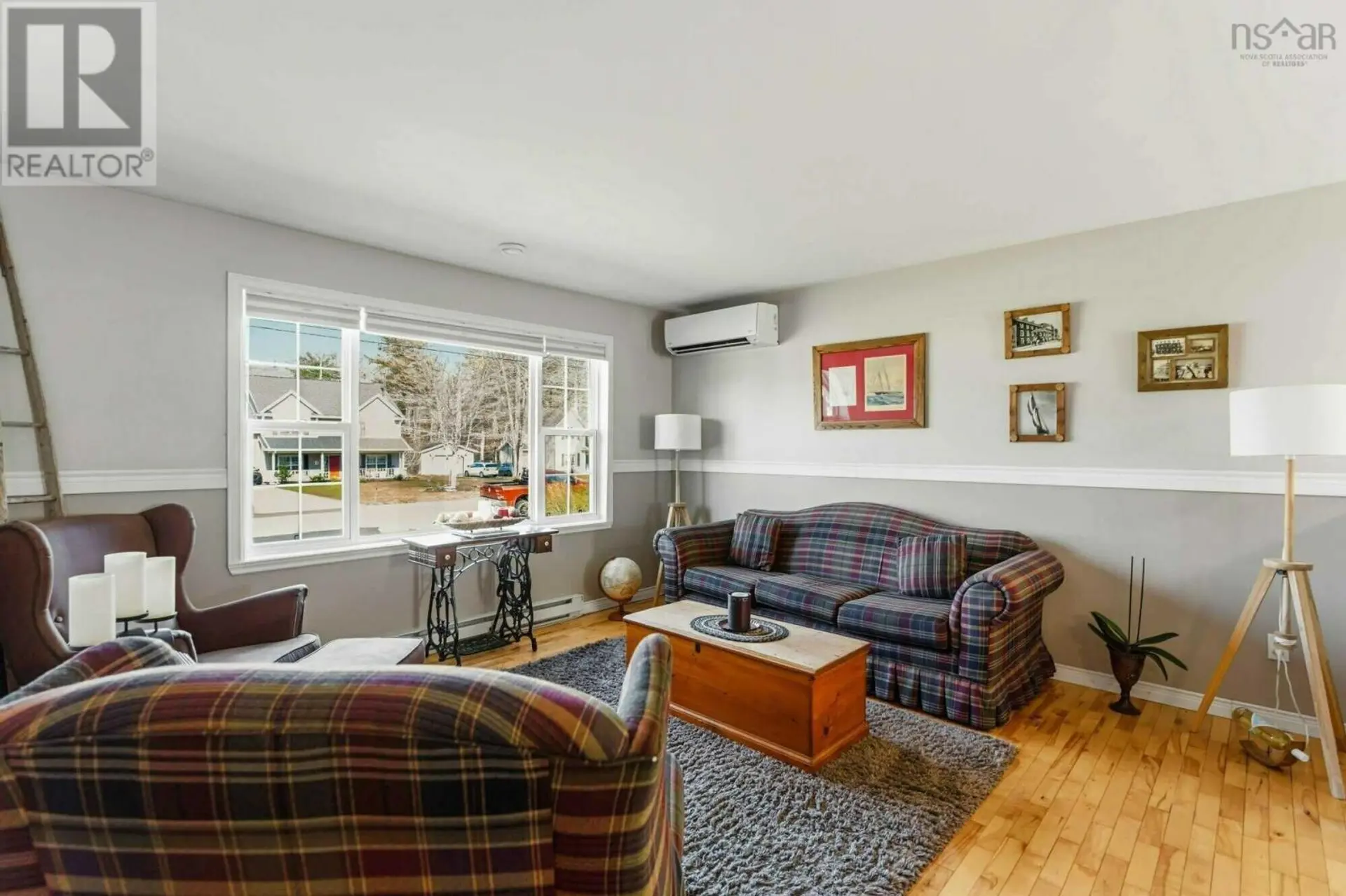 8 Robie Avenue - Image 3