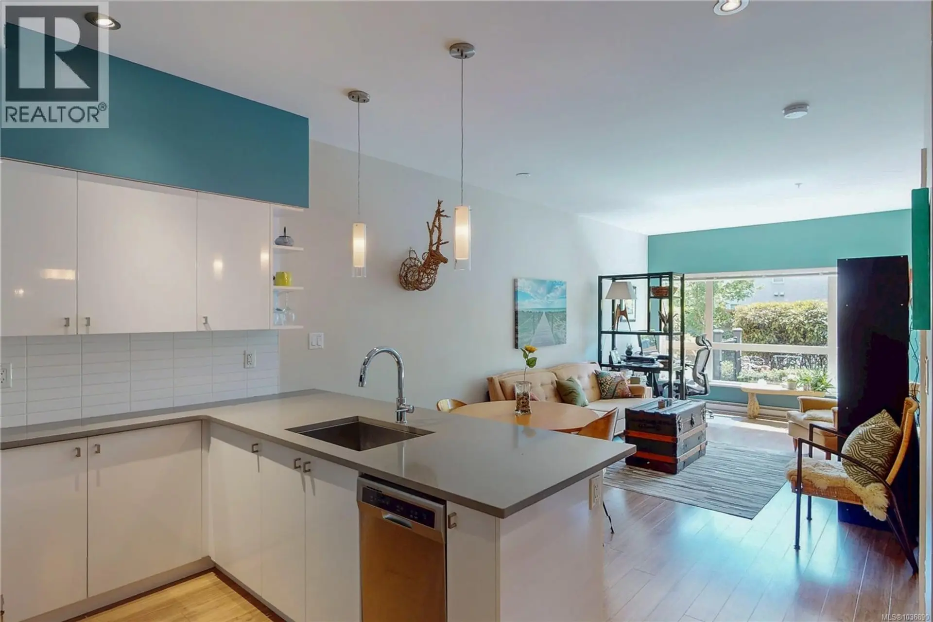 Property at #105 785 Tyee Rd, Victoria, BC