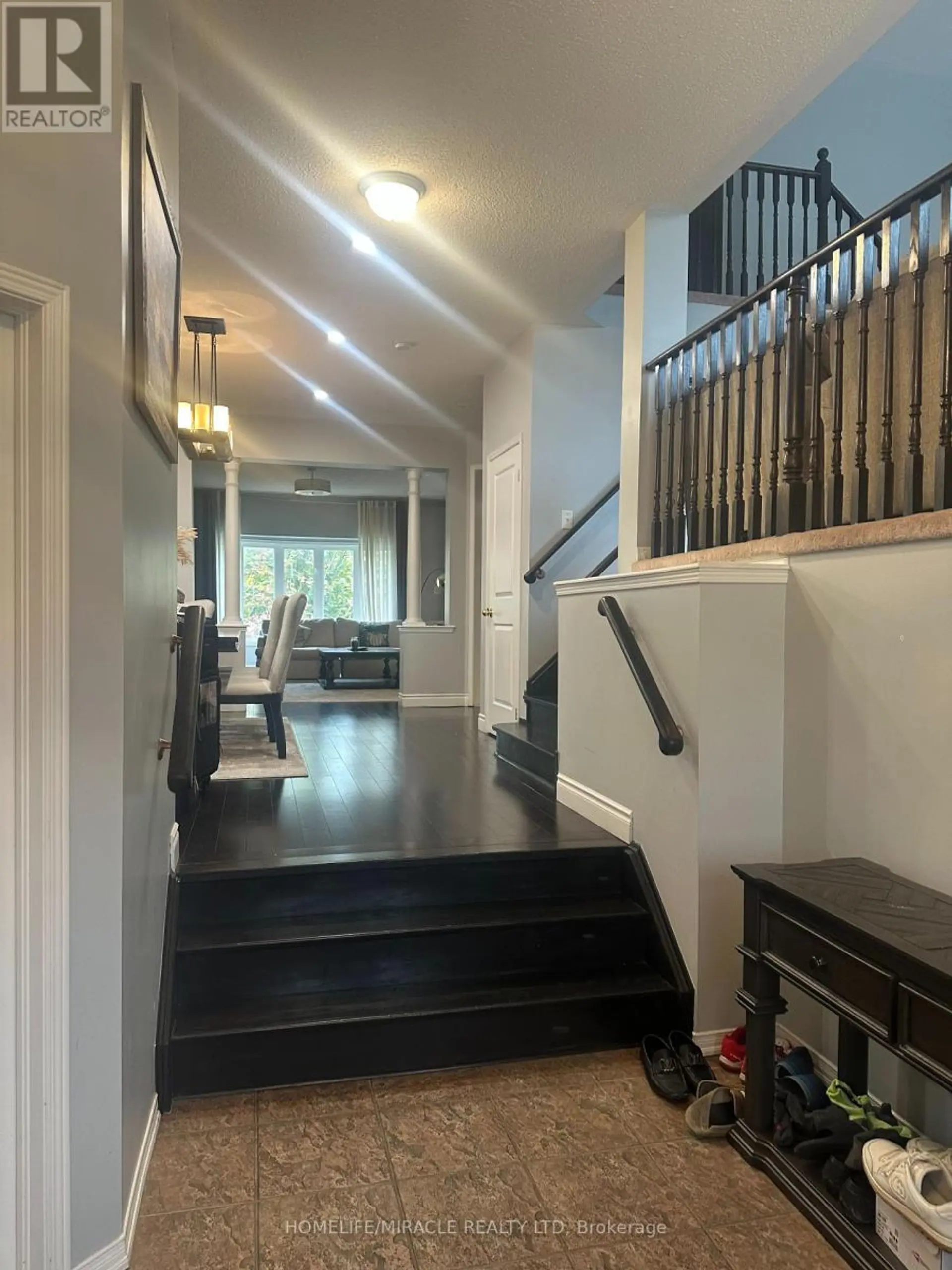 13 MUSCAT CRESCENT - Image 11