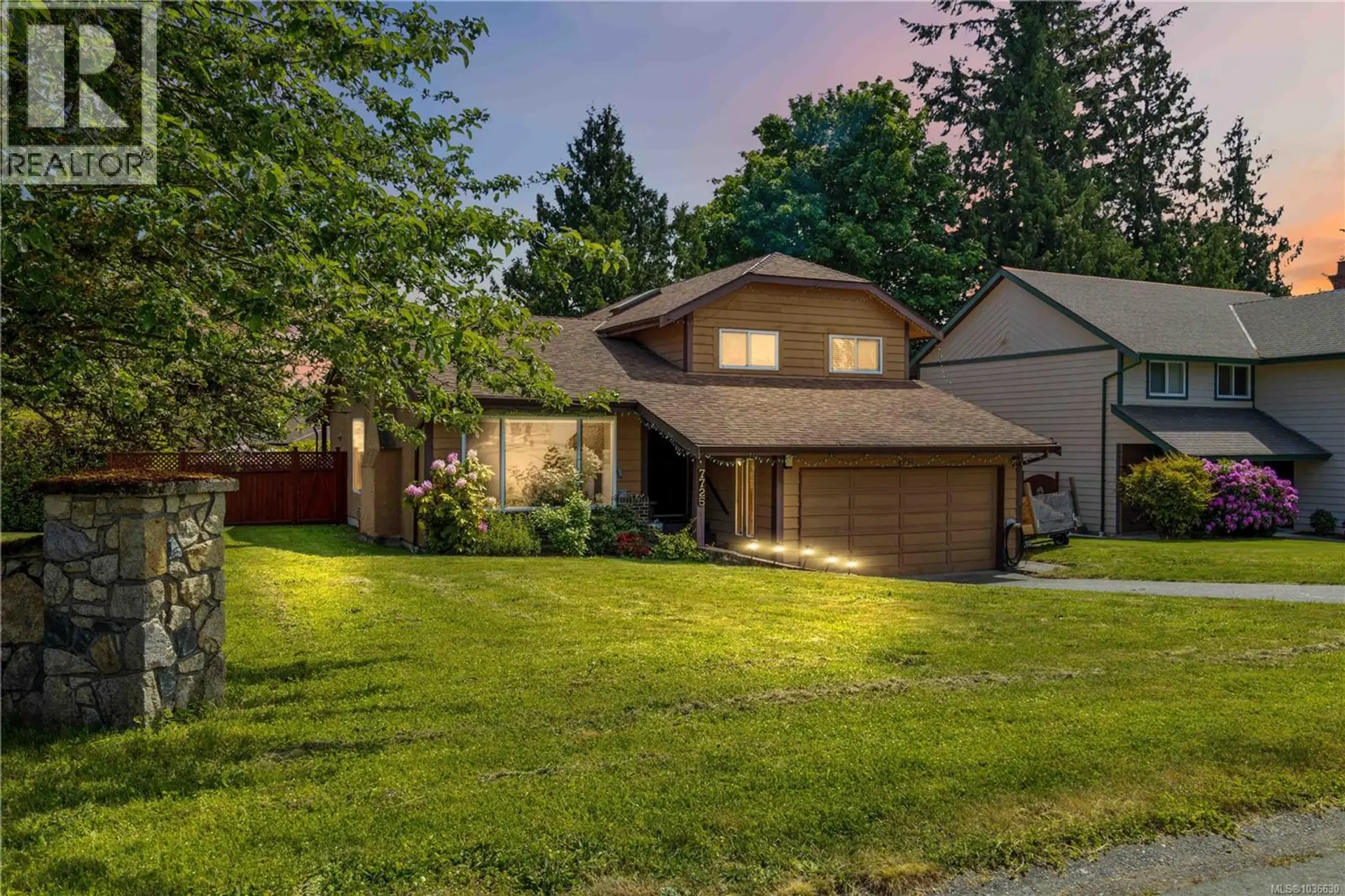 Property at 7725 Azurene Pl, Central Saanich, BC