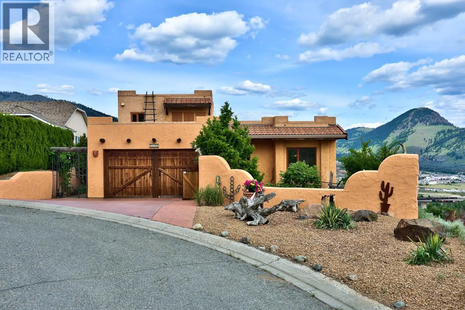 Property at 1828 NORVIEW Place, Kamloops, BC