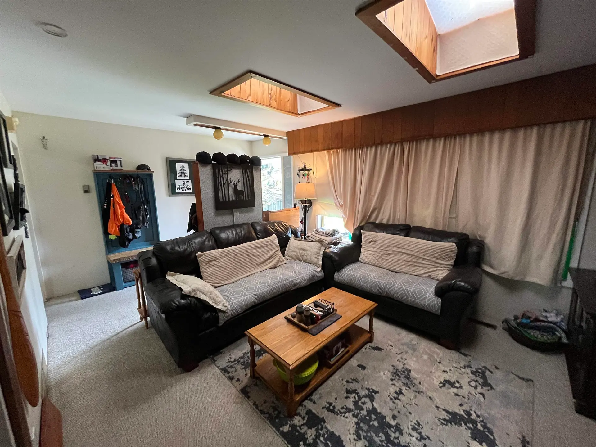 2025 Hillside Avenue - Image 5