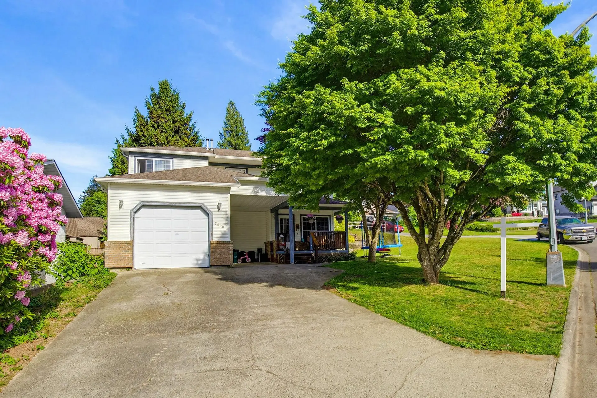 Property at 7800 Deerfield Street, Mission, BC