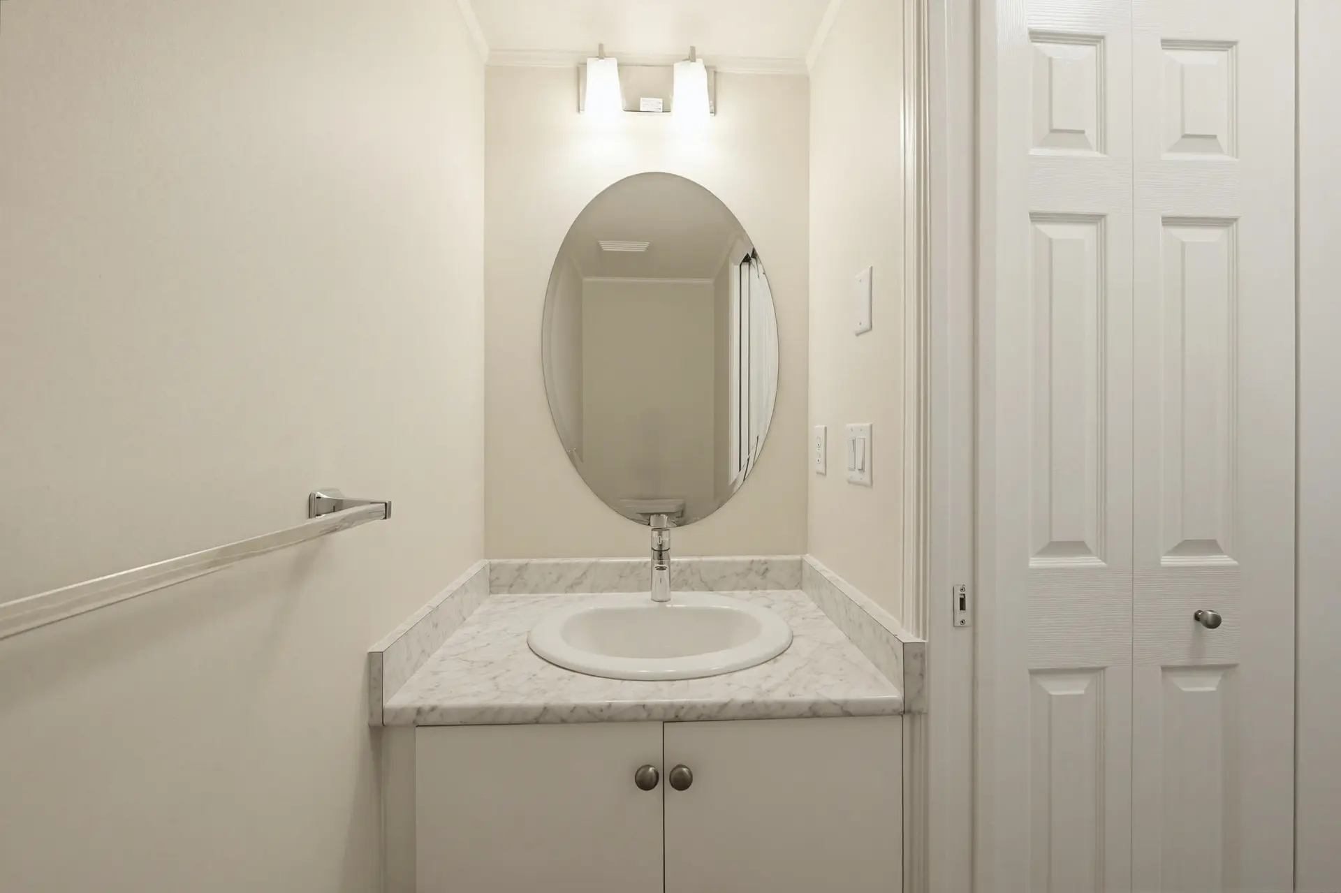 #20 8890 Walnut Grove Drive - Image 7