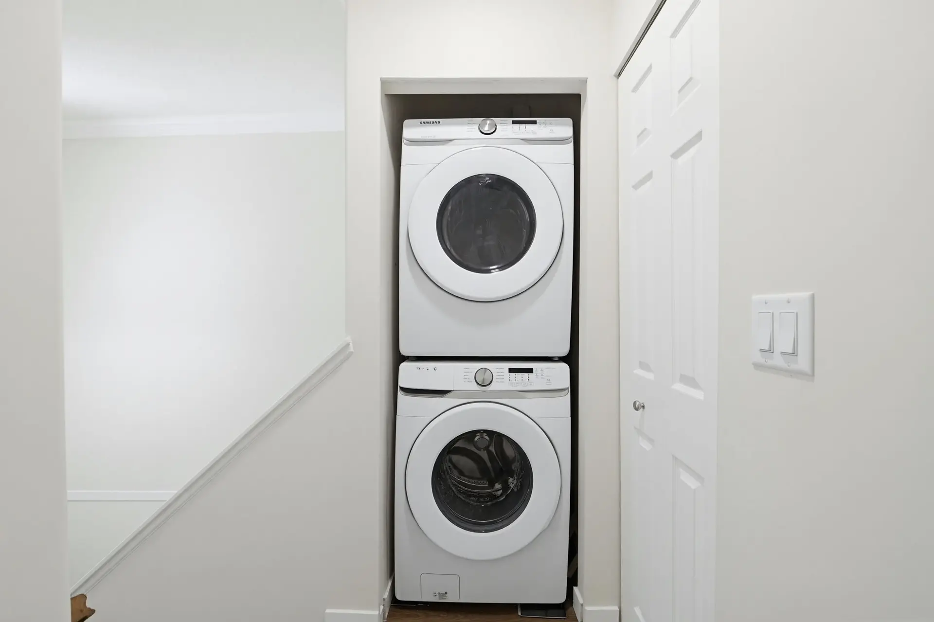 #20 8890 Walnut Grove Drive - Image 11