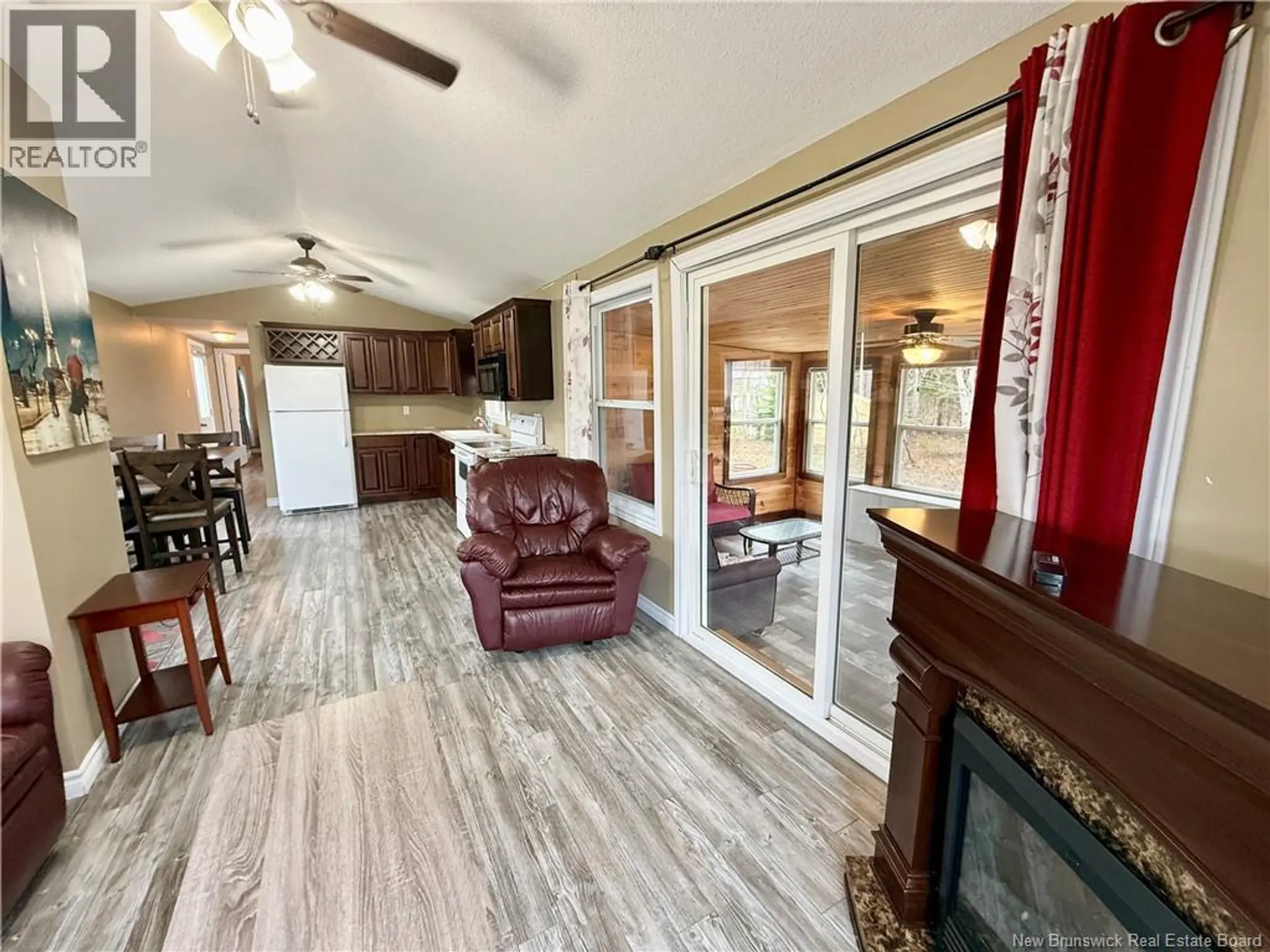 224 Birchgrove Drive - Image 9