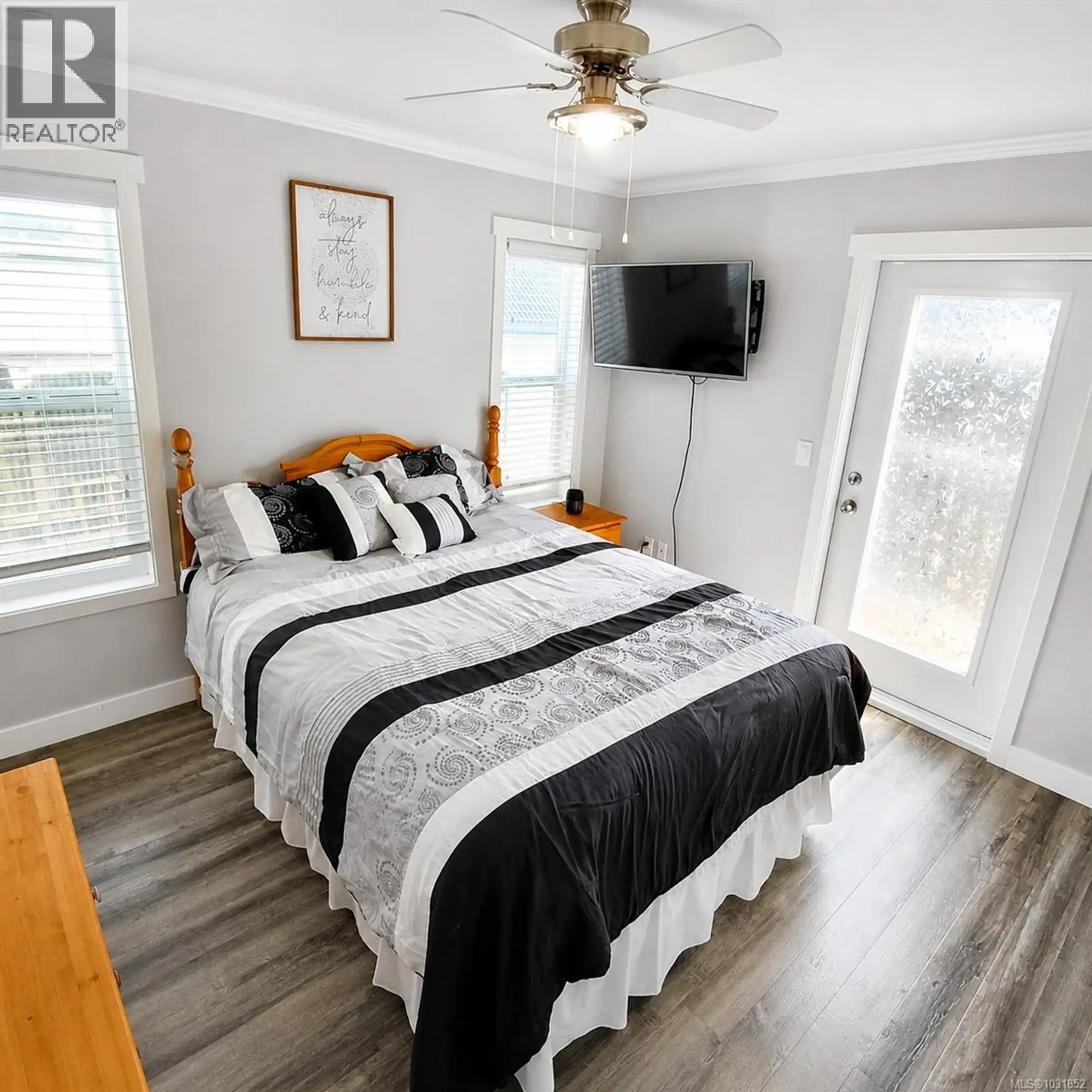 #36 3497 Gibbins Rd - Image 9