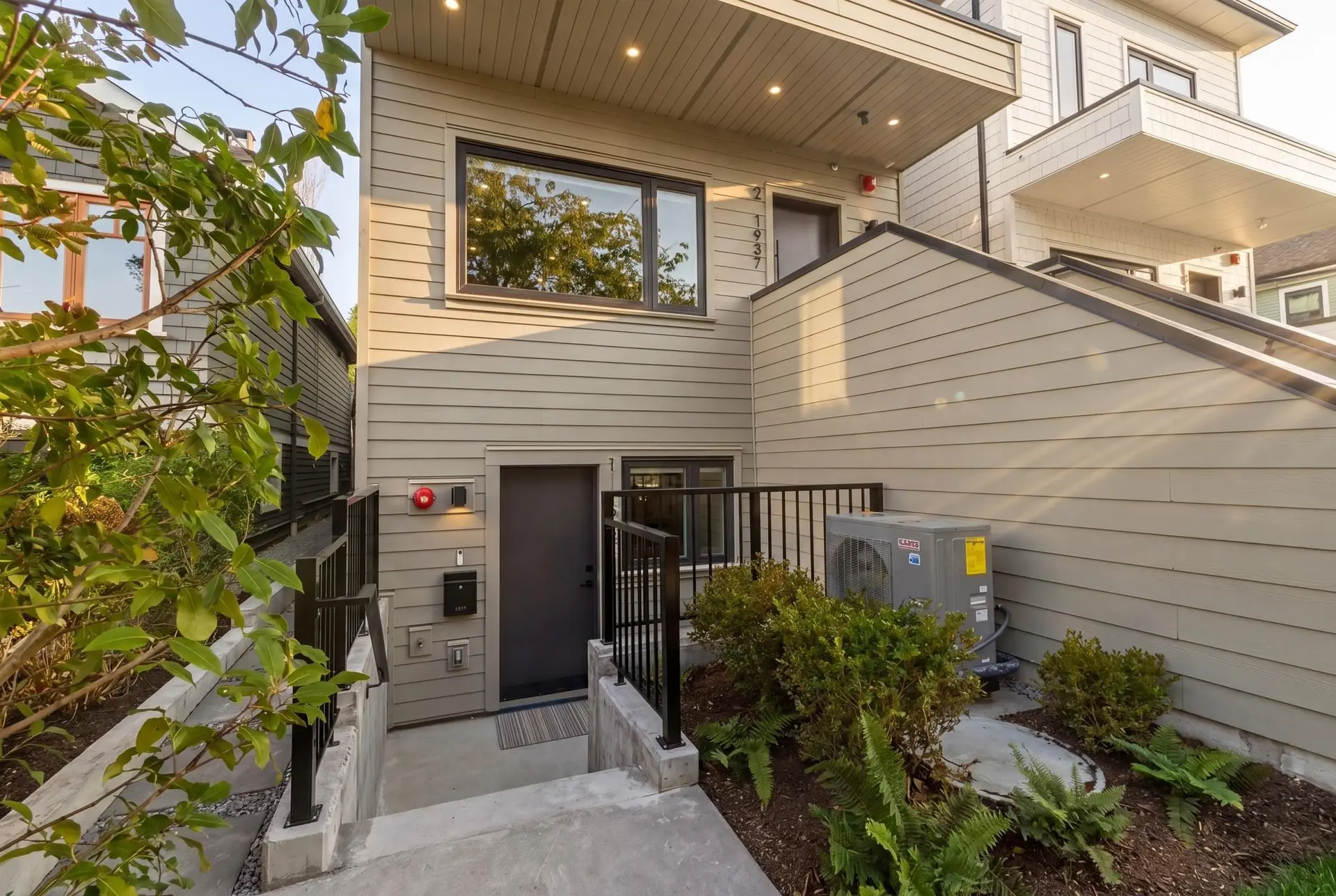 #1 1937 Templeton Drive - Image 16