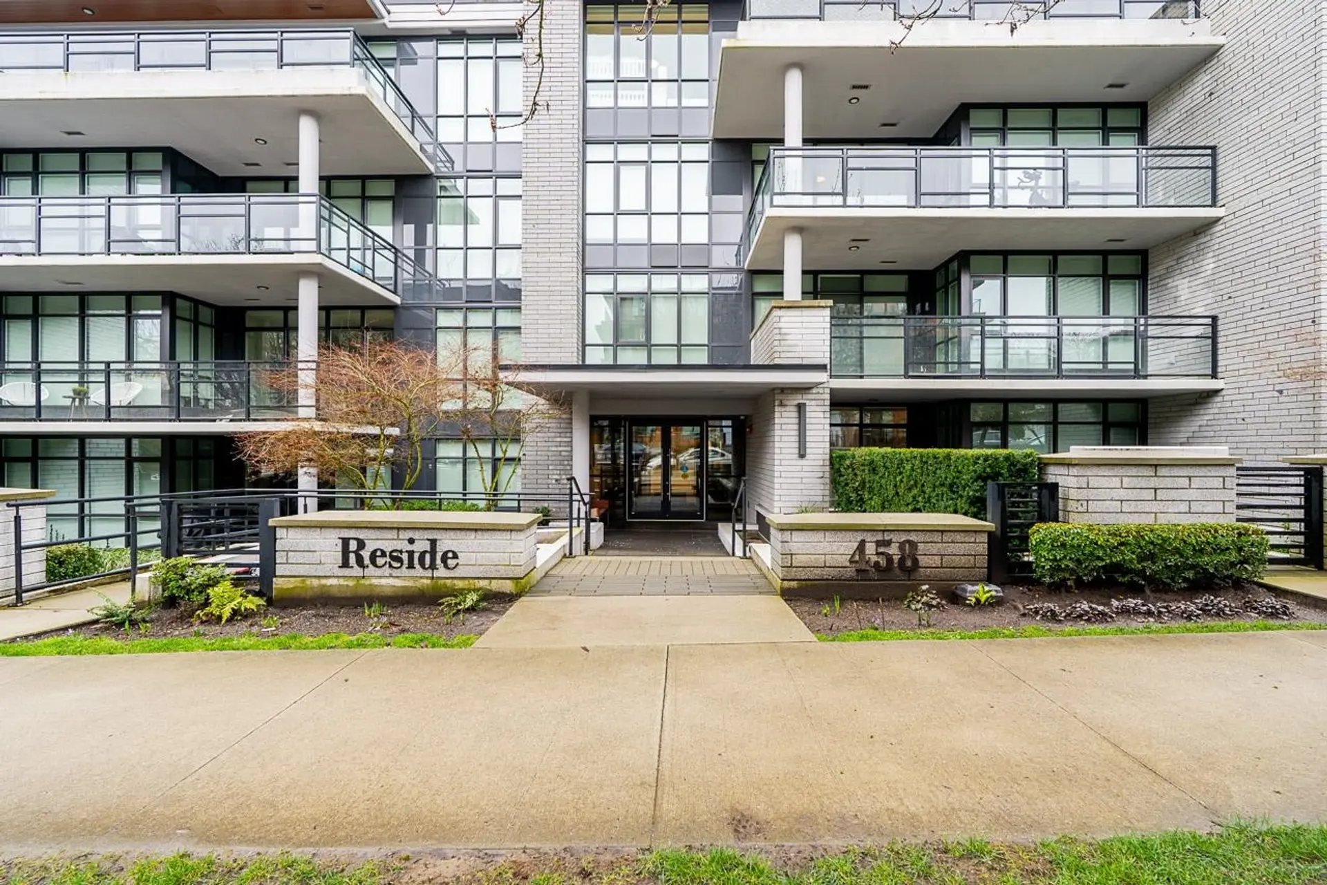 Property at #404 458 W 63rd Avenue, Vancouver, BC