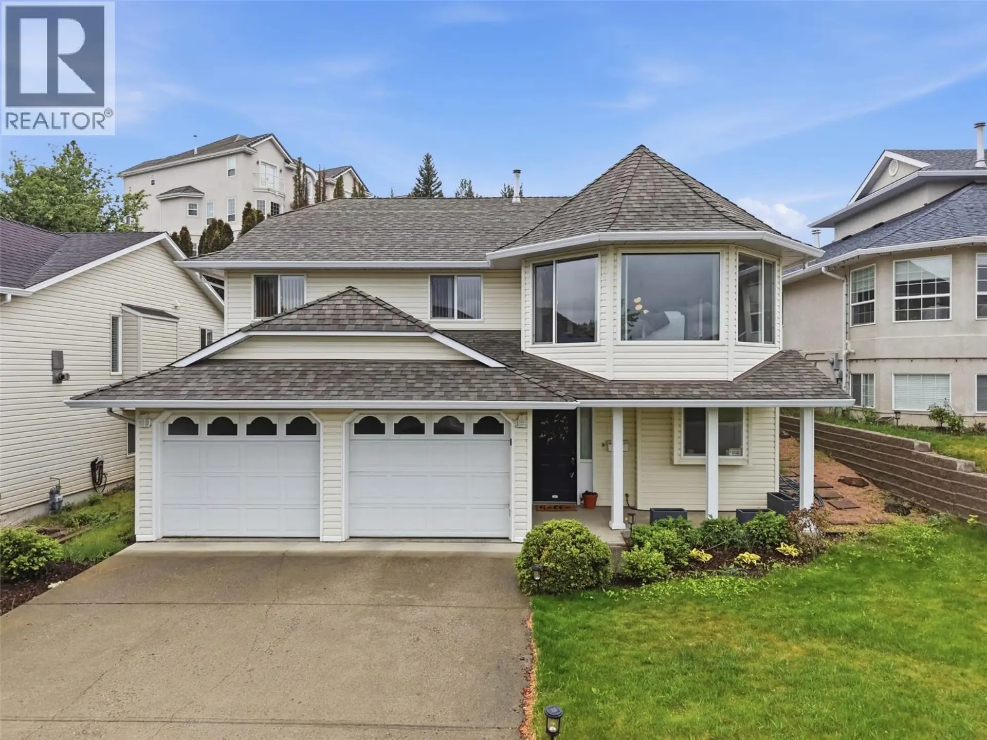 Property at 135 CHANCELLOR Drive, Kamloops, BC