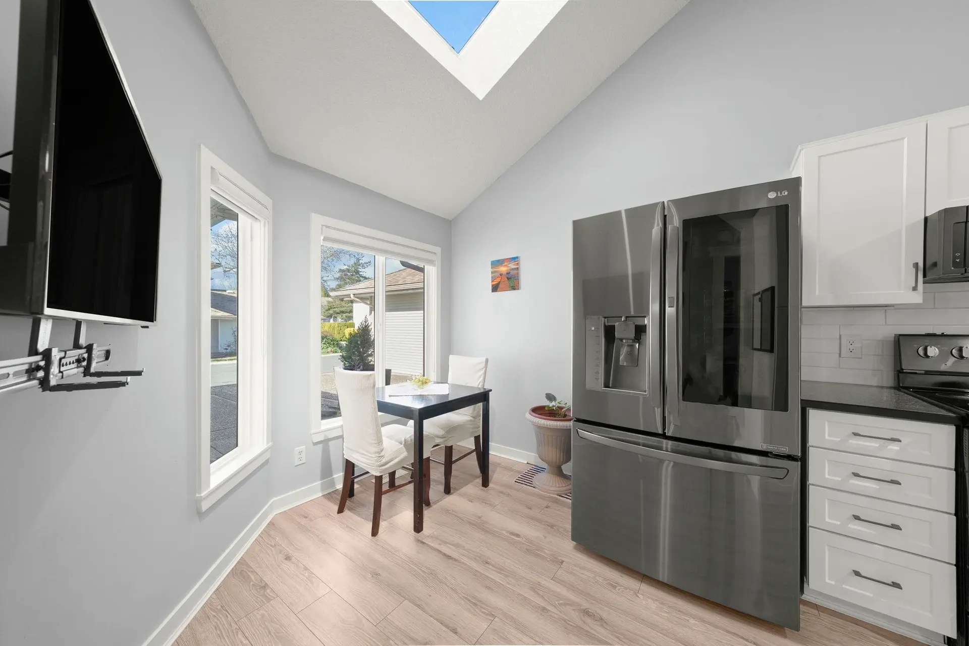 #18 9045 Walnut Grove Drive - Image 6