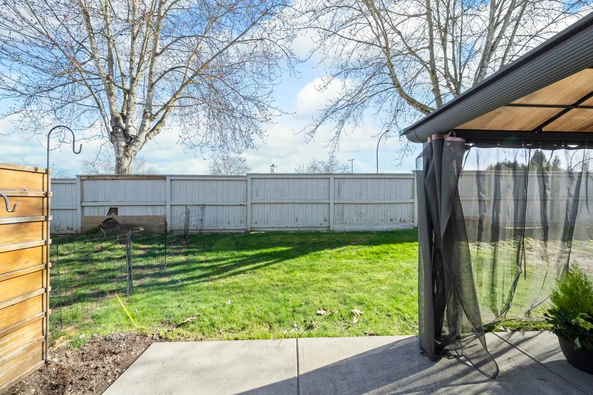 #18 9045 Walnut Grove Drive - Image 3