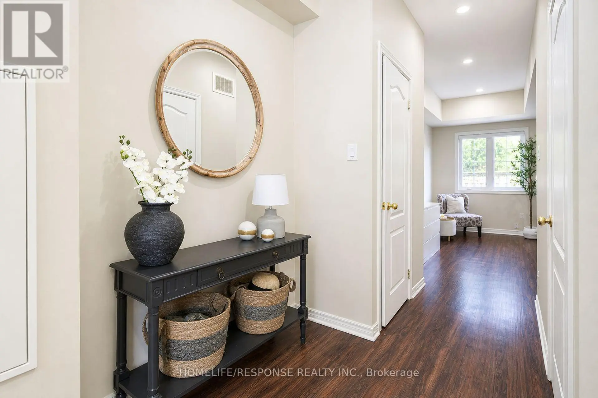 #UNIT 8 15 OLD COLONY ROAD - Image 16