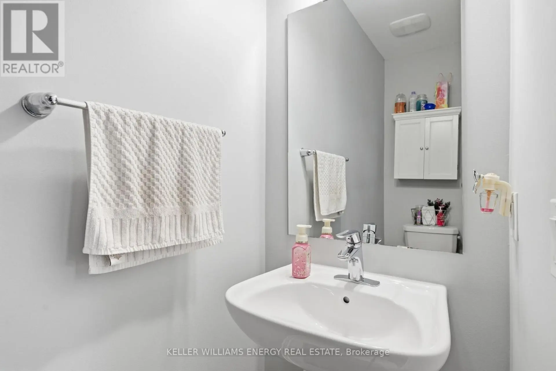 67 TABARET CRESCENT - Image 7