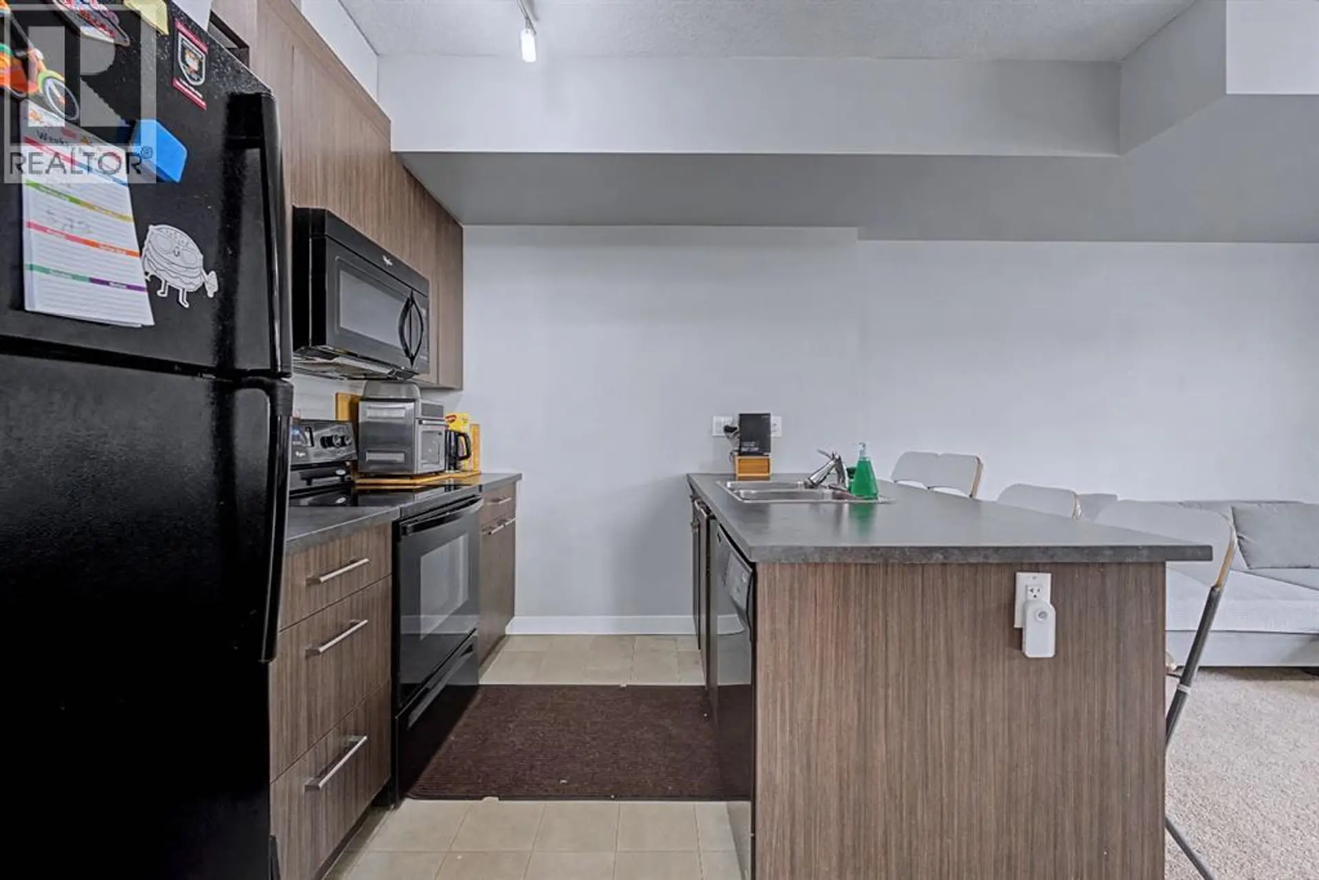 #234 300 Marina Drive - Image 13