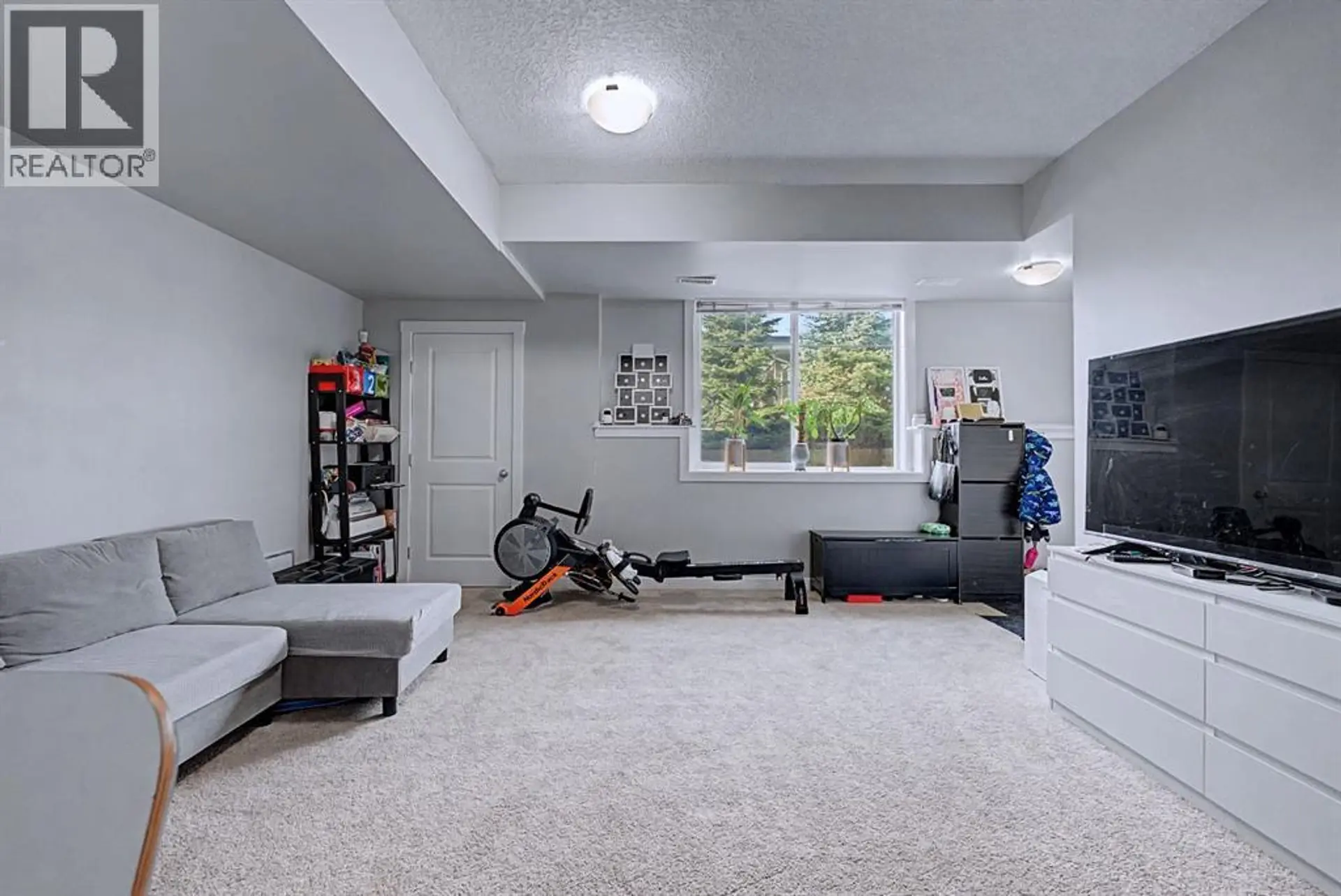 #234 300 Marina Drive - Image 11